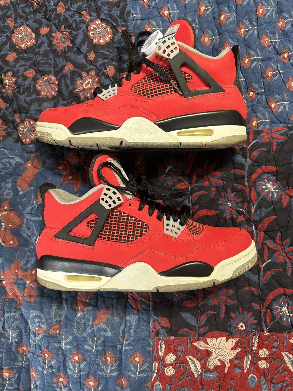 Jordan Brand × Nike Size 8.5 - Jordan 4 Retro Toro Bravo 2013 Size US 8.5 / EU 41-42 - 2 Thumbnail