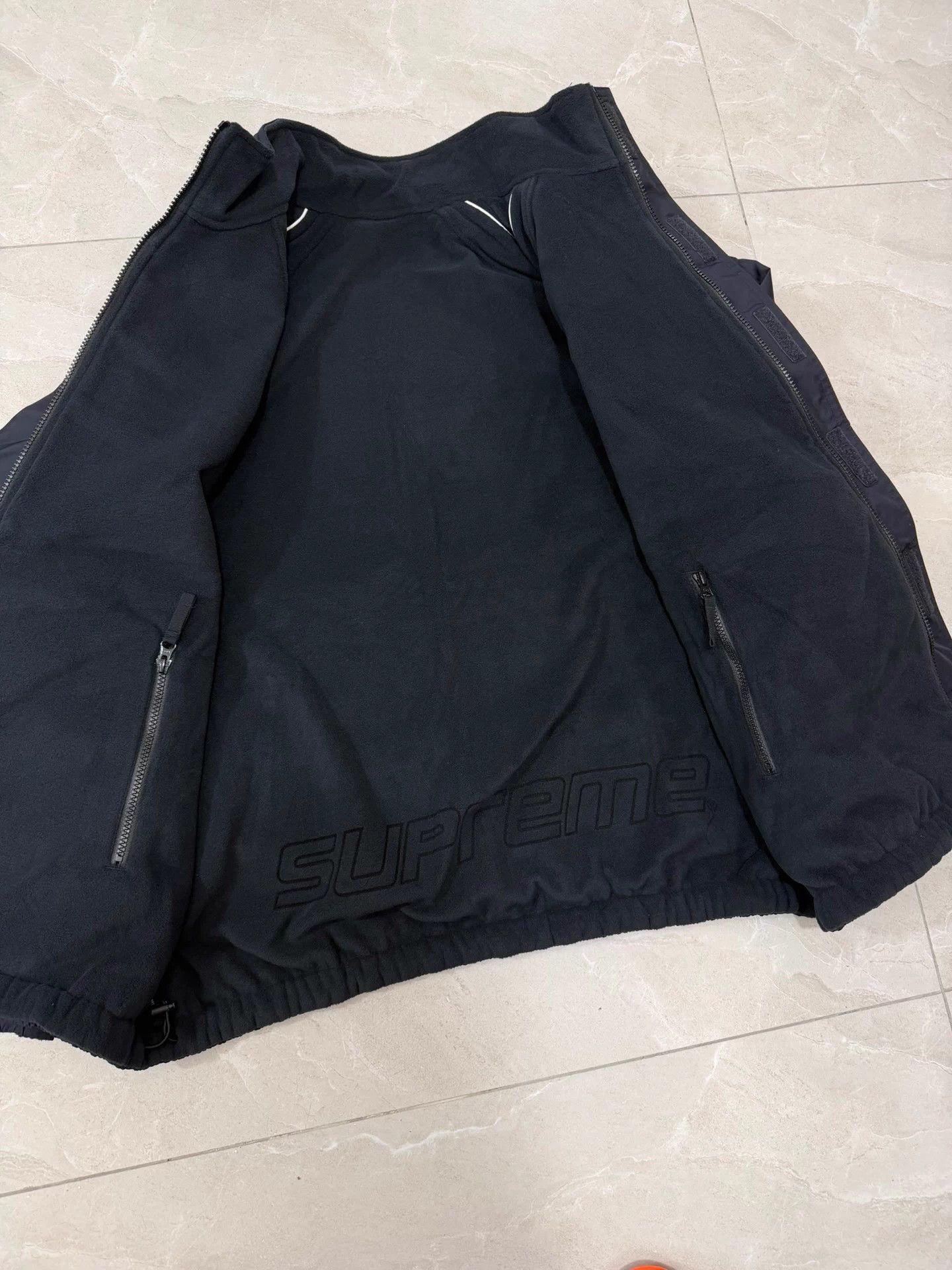 Supreme Supreme POLARTEC Reversible Track Jacket FW25 Black XL Size US XL / EU 56 / 4 - 4 Thumbnail