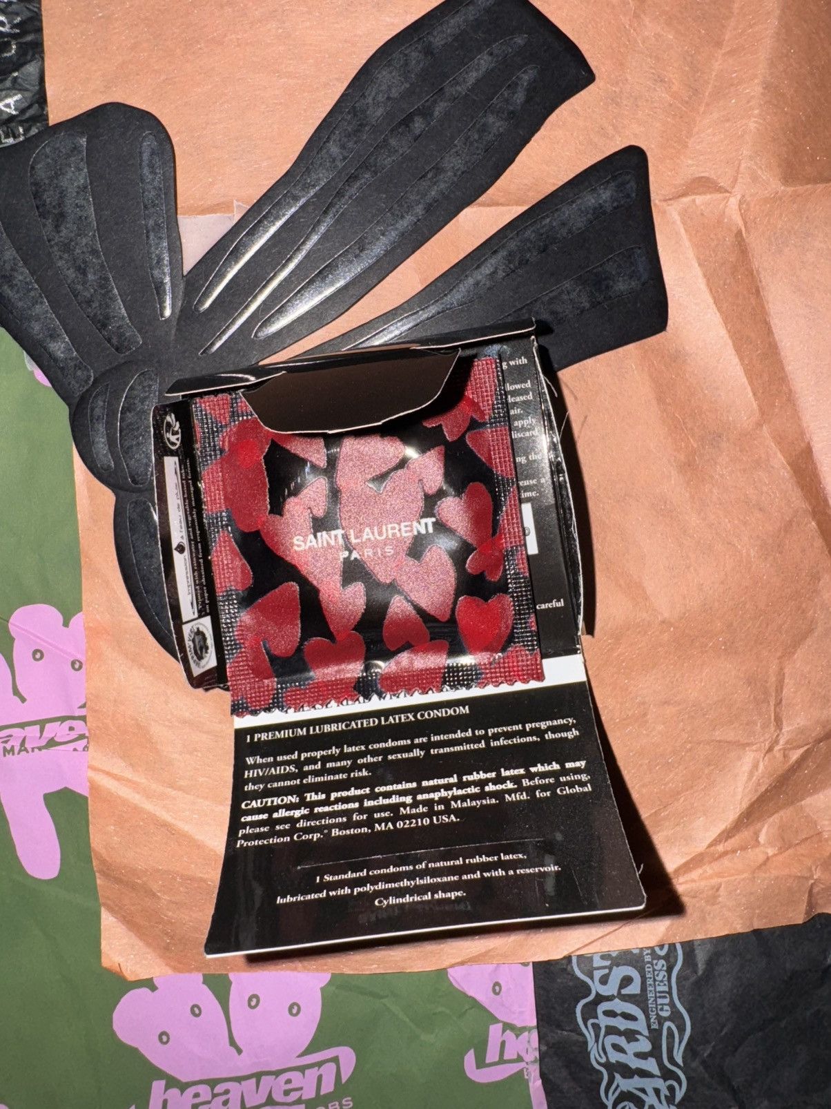 Yves Saint Laurent Saint Laurent “valentines day” rare condom Size ONE SIZE - 3 Thumbnail