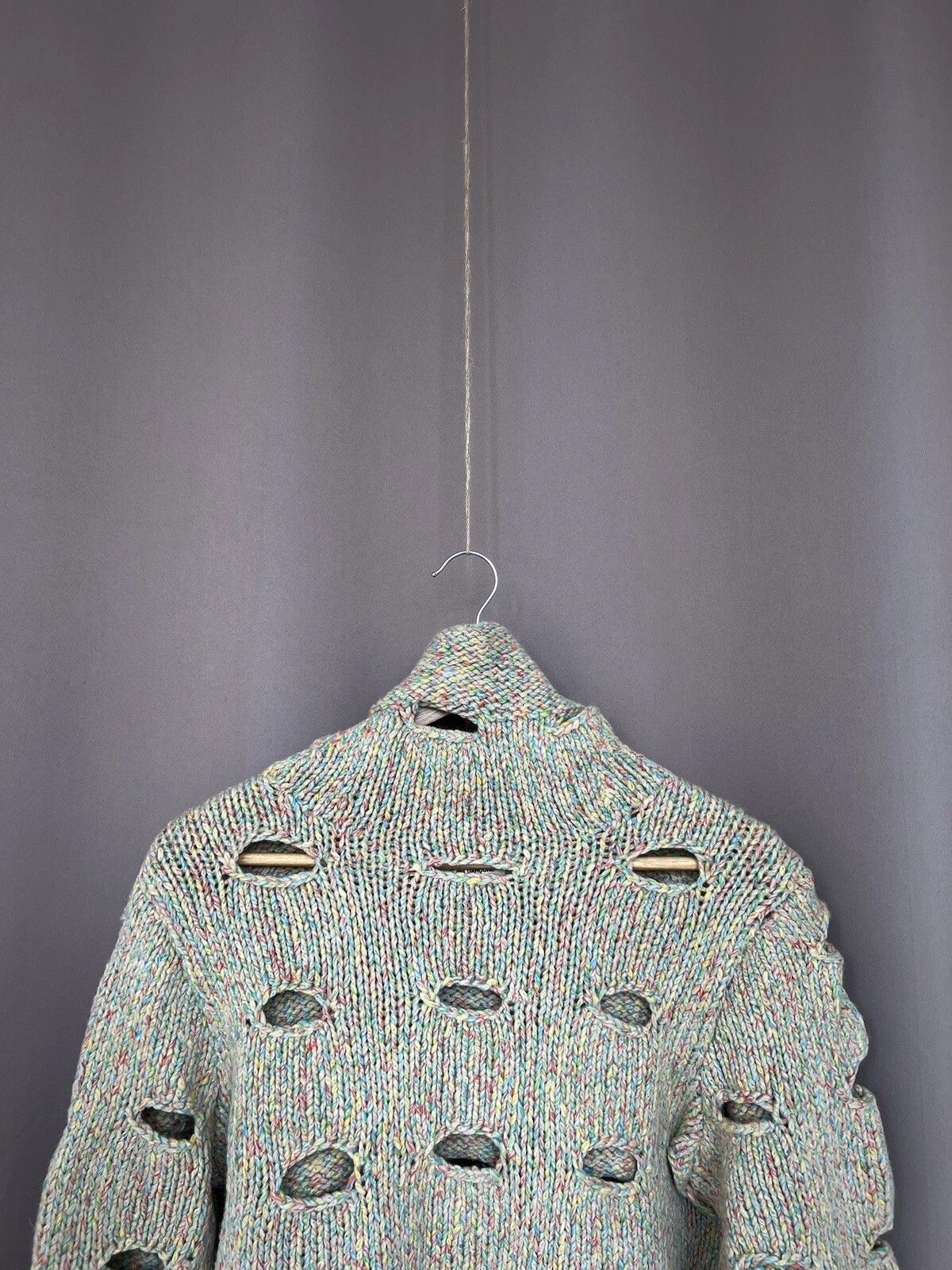 Comme des Garcons Comme Des Garcons Rare Knit Hole Sweater Womens Size S/M Size S / US 4 / IT 40 - 2 Thumbnail