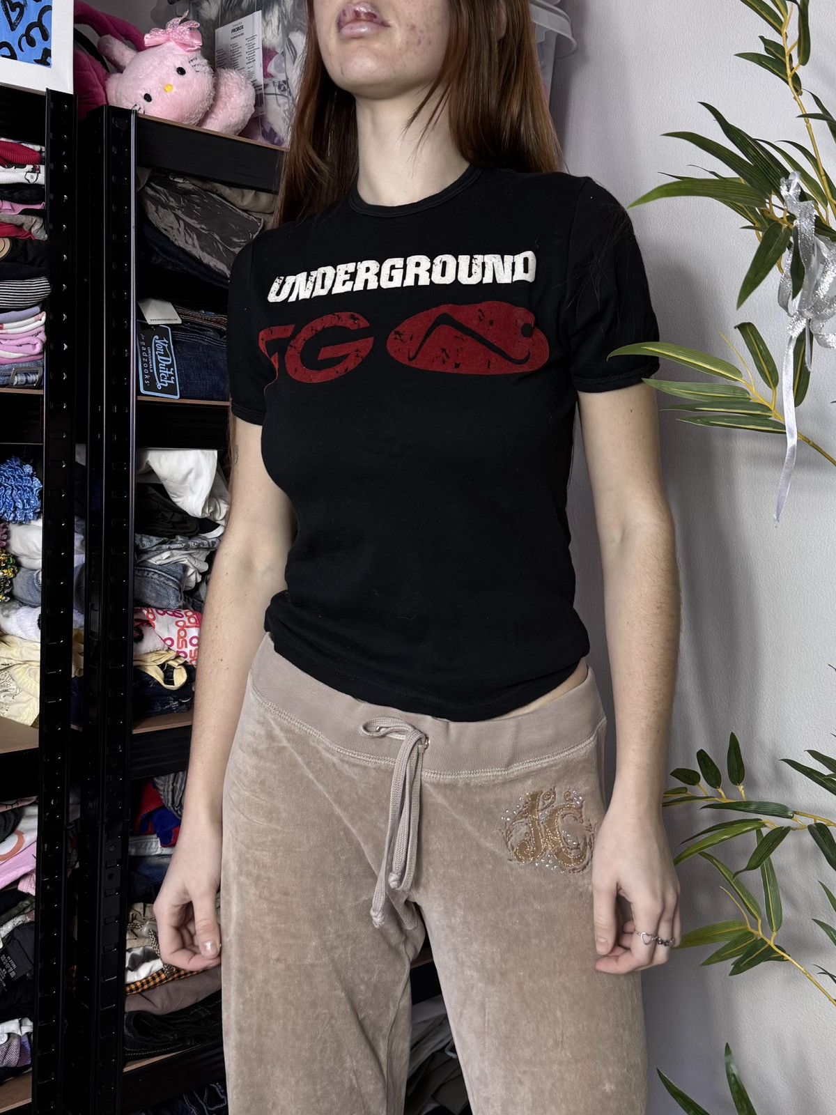 Vintage VINTAGE UNDERGROUND FG RADIO 2000s TEE SHIRT Size S / US 4 / IT 40 - 1 Thumbnail