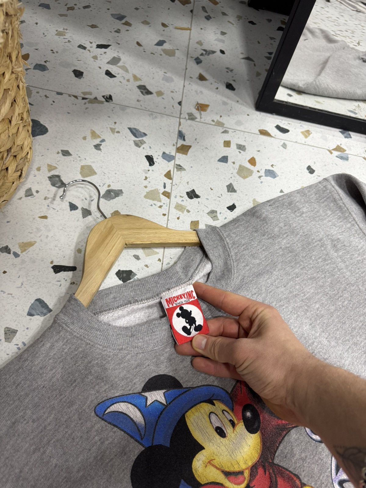 Disney Mickey Mouse wizard Disney vintage sweatshirt size XL Size US XL / EU 56 / 4 - 5 Thumbnail