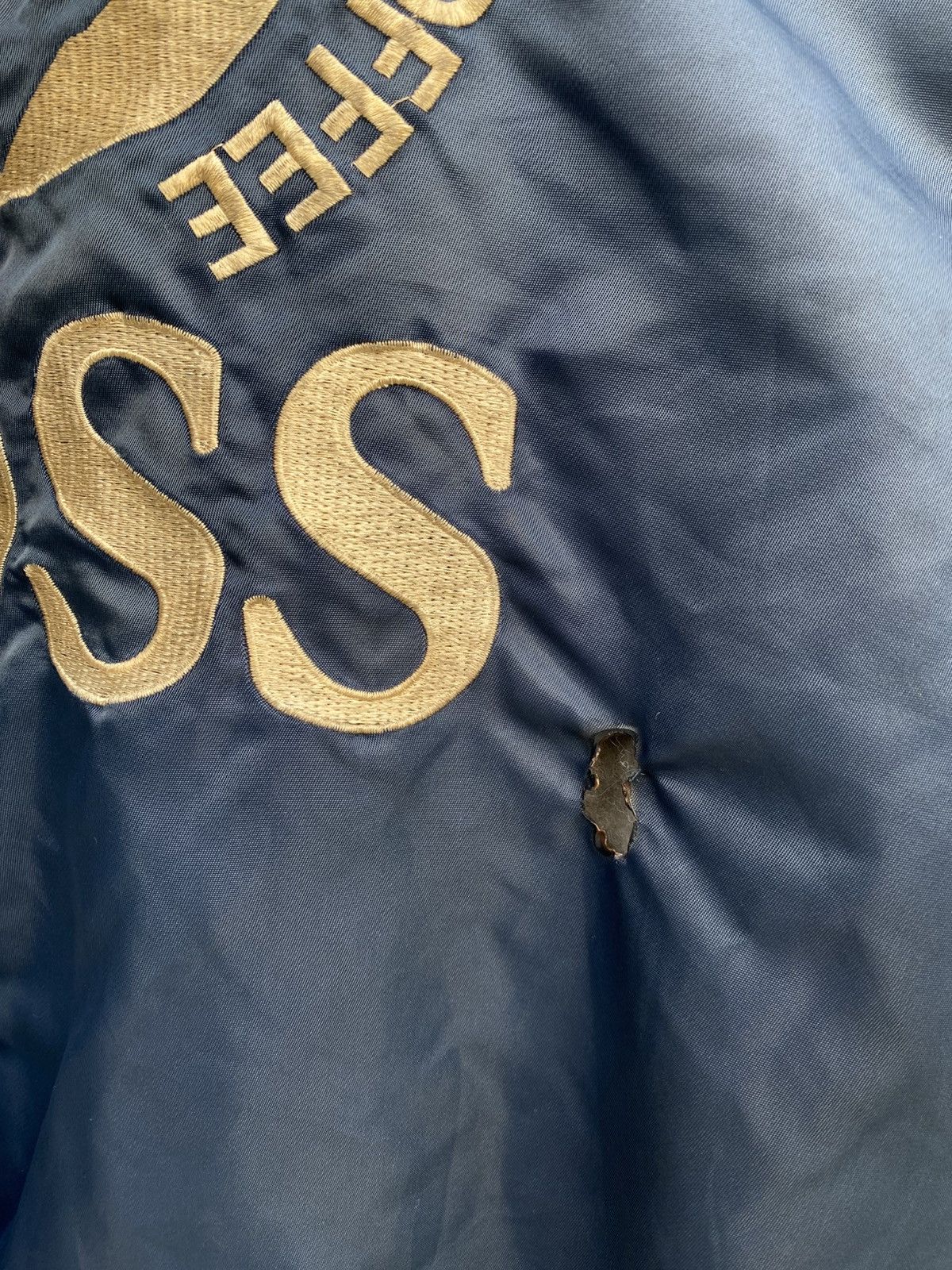 Japanese Brand Distressed Suntory Coffee Boss embroidery big logo bombers Size US L / EU 52-54 / 3 - 9 Thumbnail