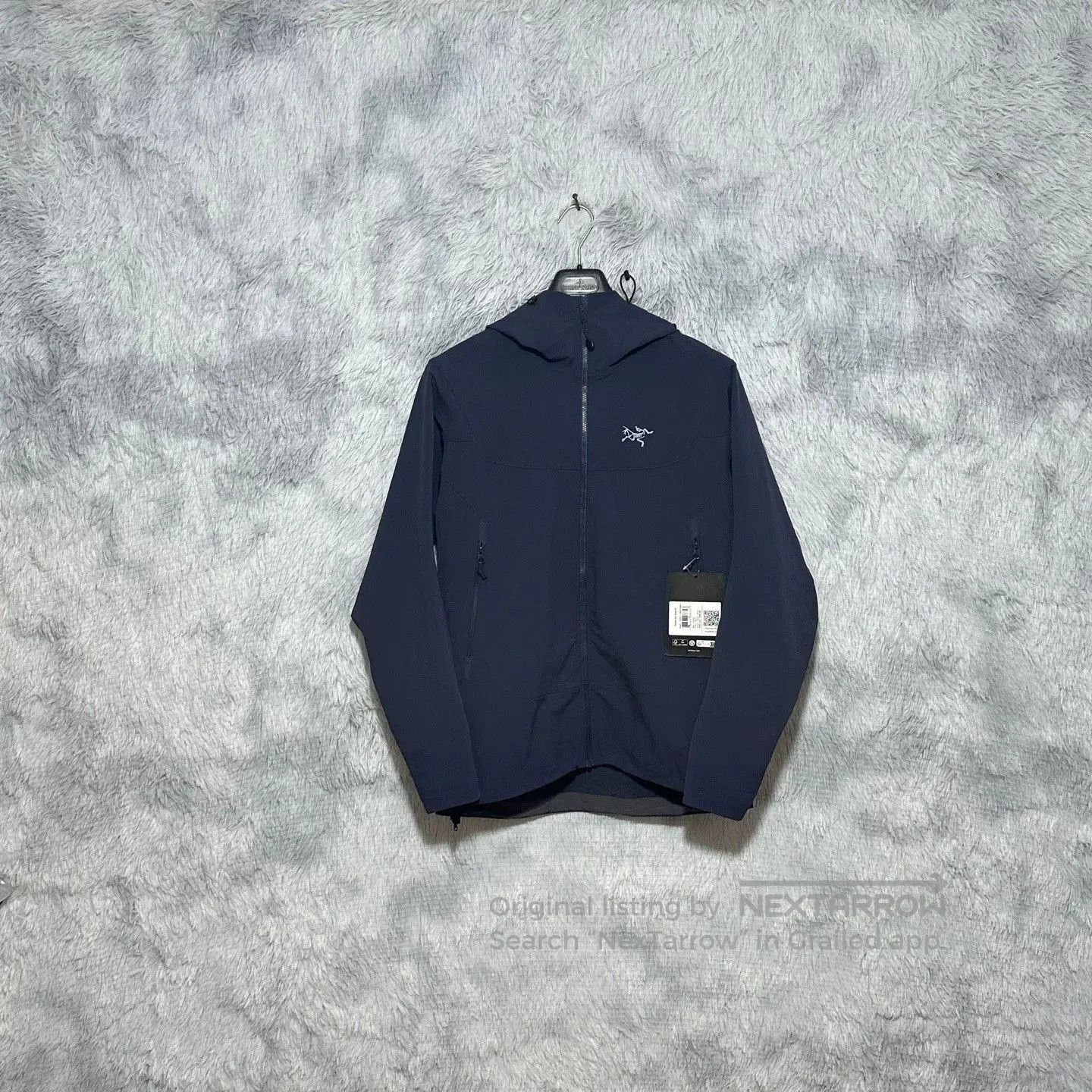 Arc'teryx arcteryx gamma hoody softshell jacket in blue. Size US M / EU 48-50 / 2 - 1 Thumbnail