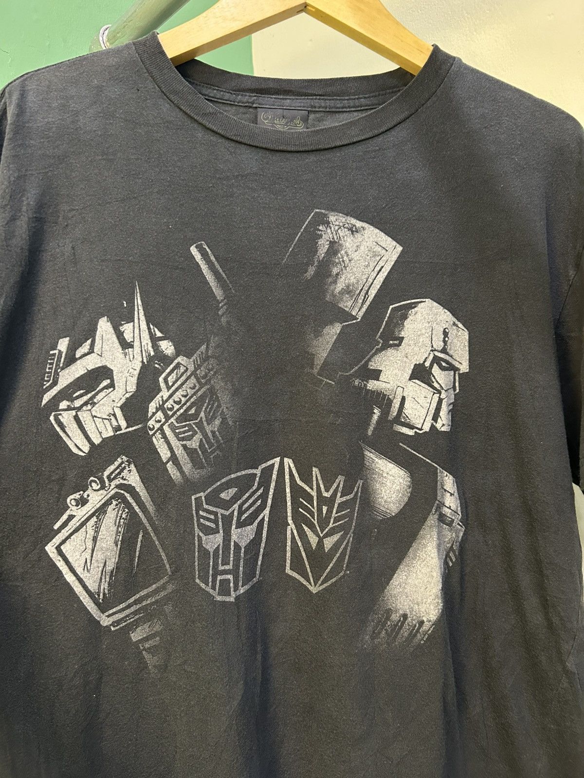 Vintage Transformer Robots Cartoon Optimus vs Megatron Tee Size US L / EU 52-54 / 3 - 2 Thumbnail