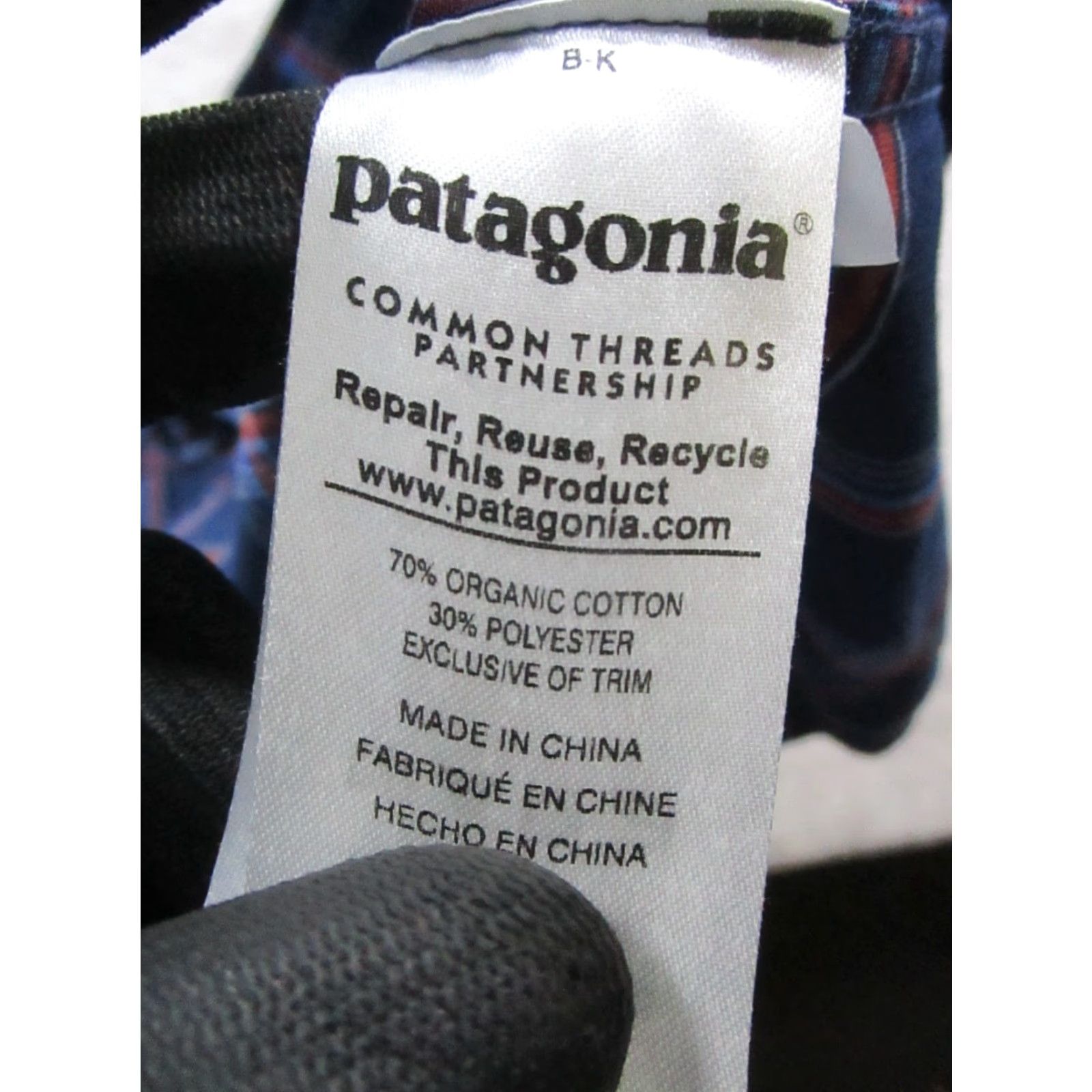 Patagonia Patagonia Bollocks Shirt Mens Large Blue Red Cotton Button Up - Plaid, Short Sleeve, Collared, Pockets, Regular Fit, Vintage? No Size US L / EU 52-54 / 3 - 4 Thumbnail