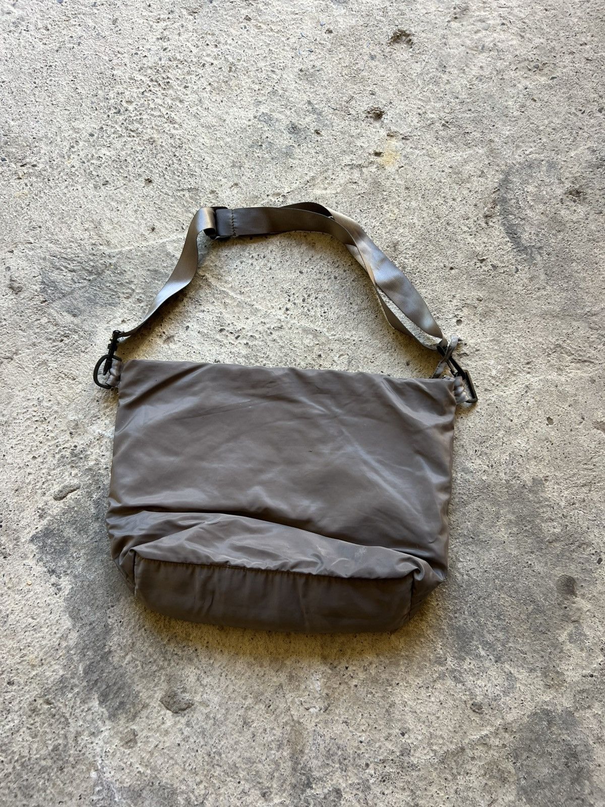 Diesel 🔥 VINTAGE DIESEL SLING BAG MILITARY JAPANESE STYLE Size ONE SIZE - 4 Thumbnail