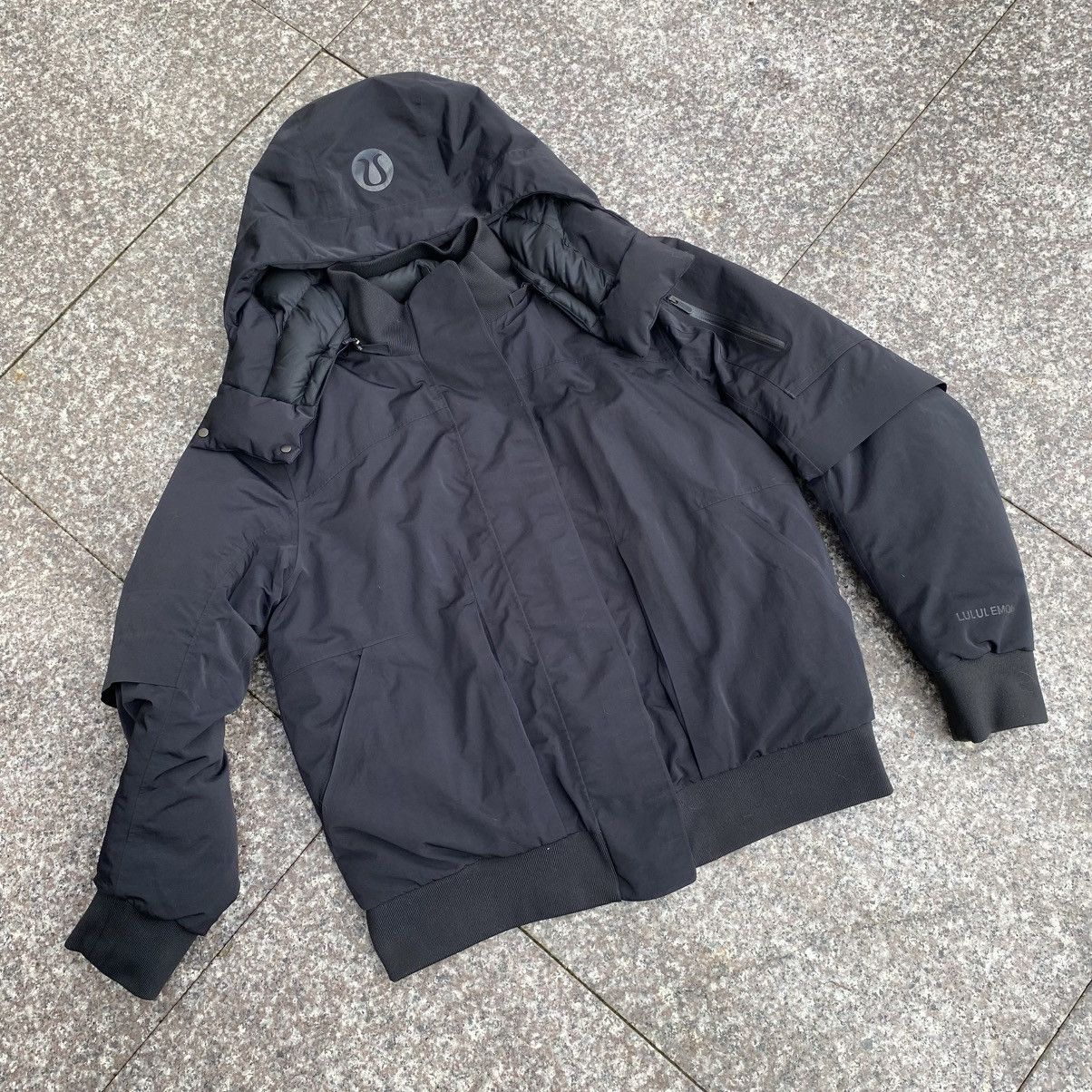 Lululemon Lululemon winter warrior bomber Size L / US 10 / IT 46 - 1 Thumbnail