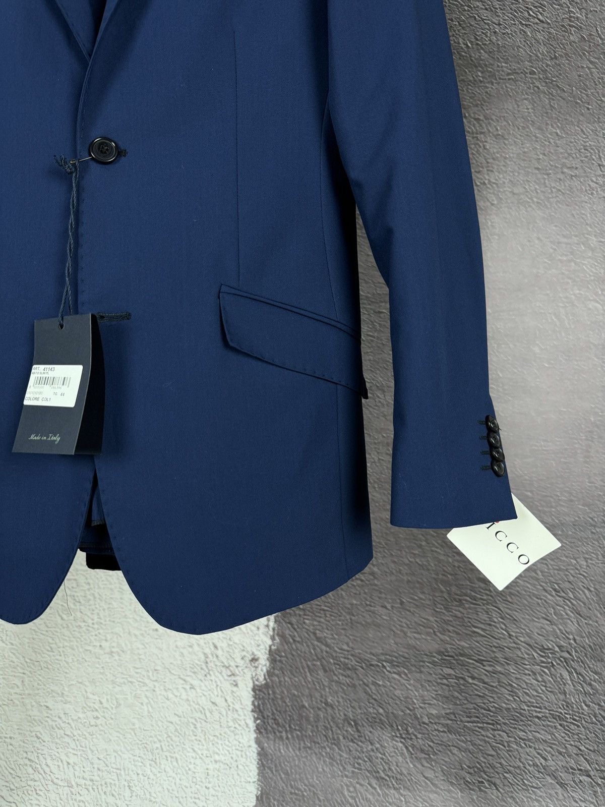 Other P. Langella Bottega italiana blue 2 button Slim suit 2 pcs Size 34R - 6 Thumbnail