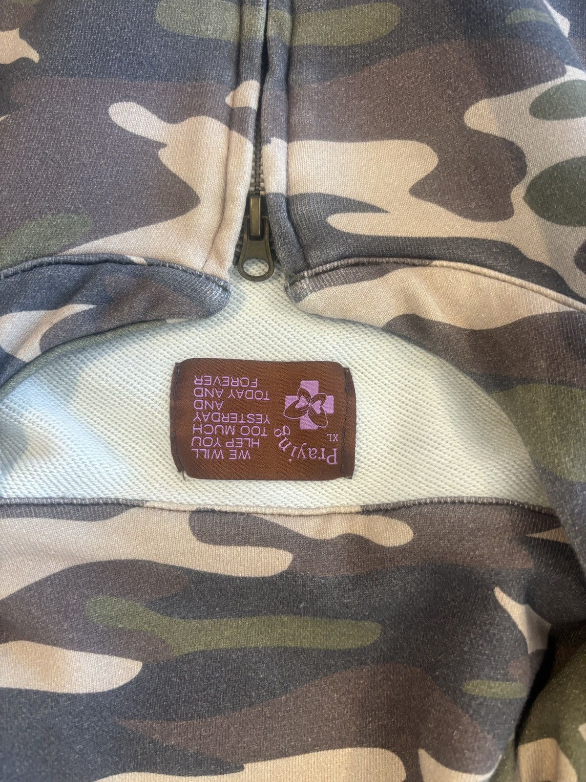 Praying Praying Camo Shroud Hoodie Size S / US 4 / IT 40 - 2 Thumbnail