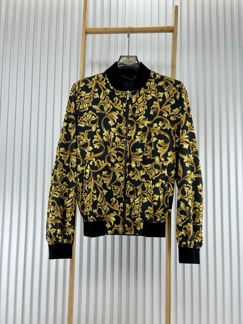 Versace Versace Black gold baroque vine Size US M / EU 48-50 / 2 - 1 Thumbnail