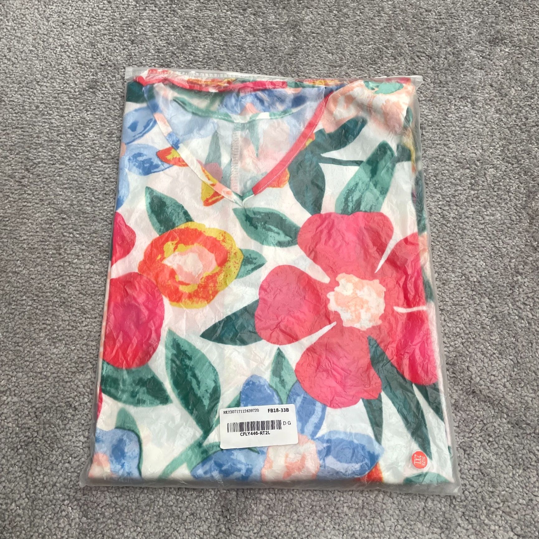 Bell Unbranded Floral Blouse Womens 2XL Multicolor V-Neck Bell Sleeve Summer Top NWT Size XXL / US 16-18 / IT 52-54 - 3 Thumbnail