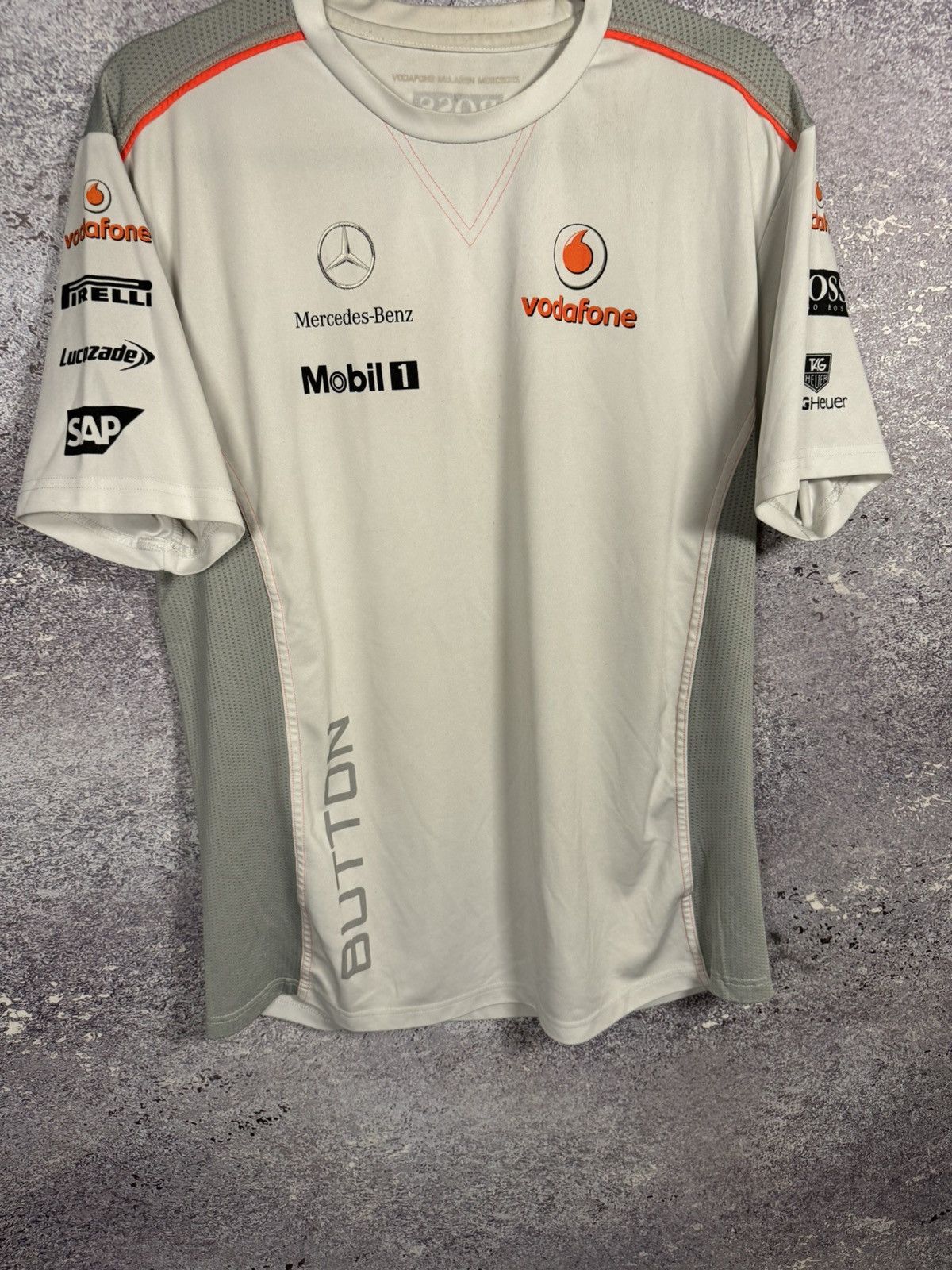 Hugo Boss × Mercedes-Benz × Vintage Vintage Mercedes Benz Vodafone Racing Team Jersey Size US L / EU 52-54 / 3 - 4 Thumbnail