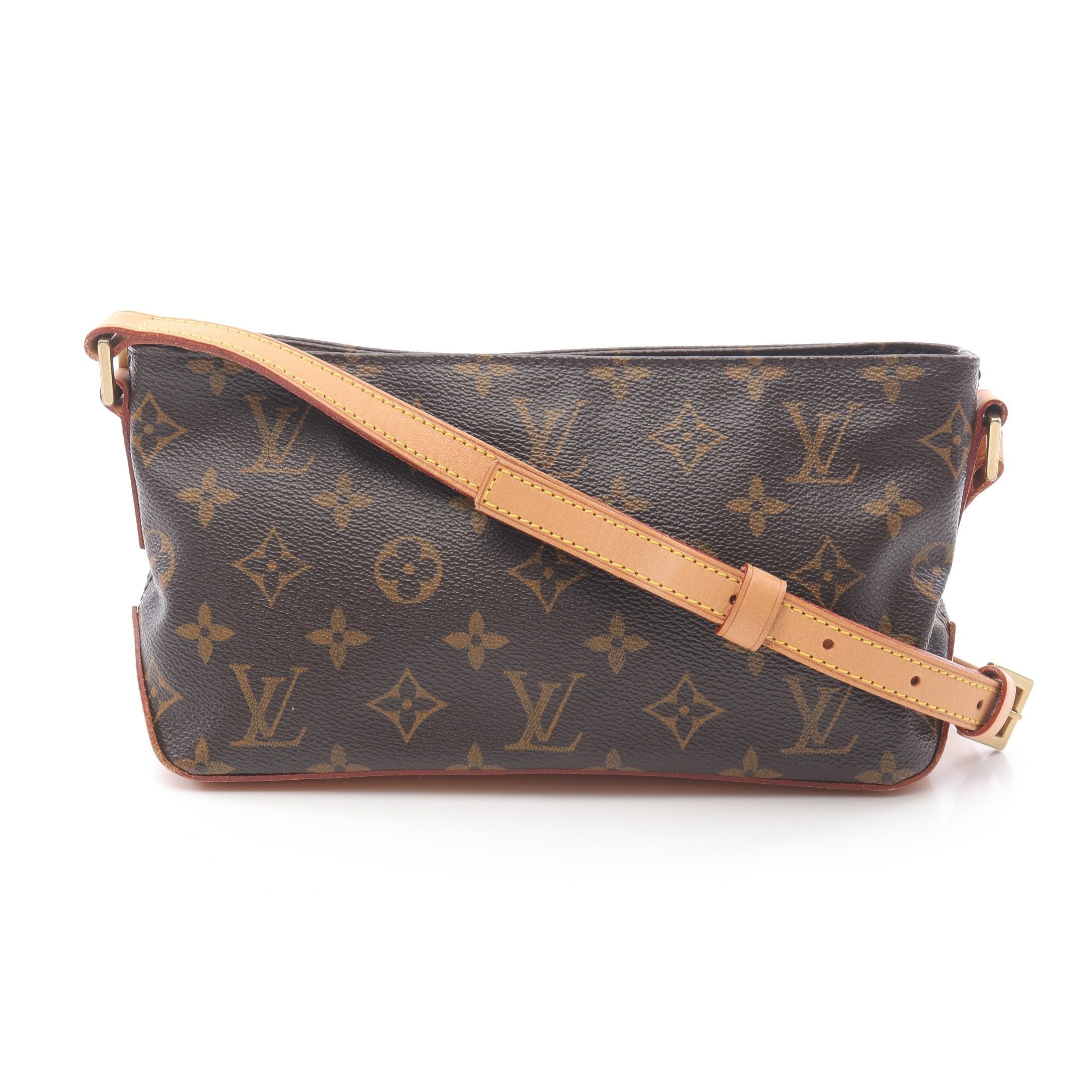 Louis Vuitton Louis Vuitton Trotteur Monogram Shoulder Bag Leather Brown Size ONE SIZE - 1 Thumbnail