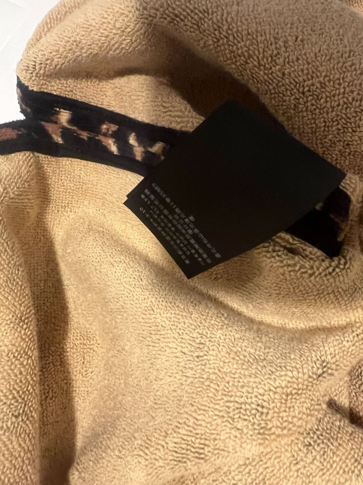 Saint Laurent Paris Saint Laurent men’s leopard poncho hoodie. M. $3790 Size US M / EU 48-50 / 2 - 7 Thumbnail