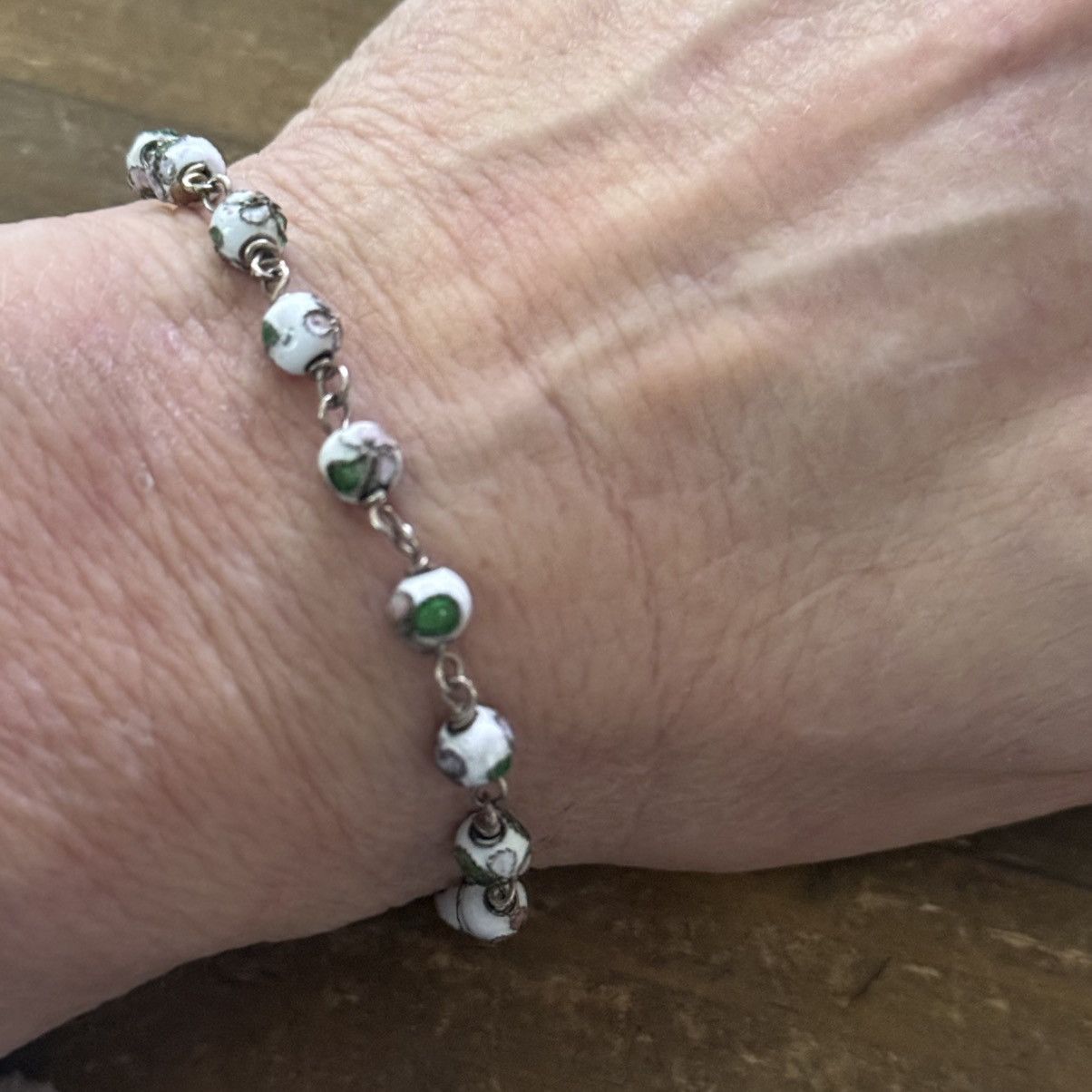 Other Silver tone white cloisonné bead bracelet Size ONE SIZE - 3 Thumbnail