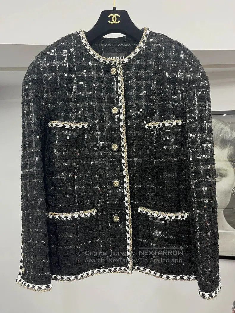 Chanel Chanel Black Sequin Embellished Jacket. Size US M / EU 48-50 / 2 - 1 Thumbnail