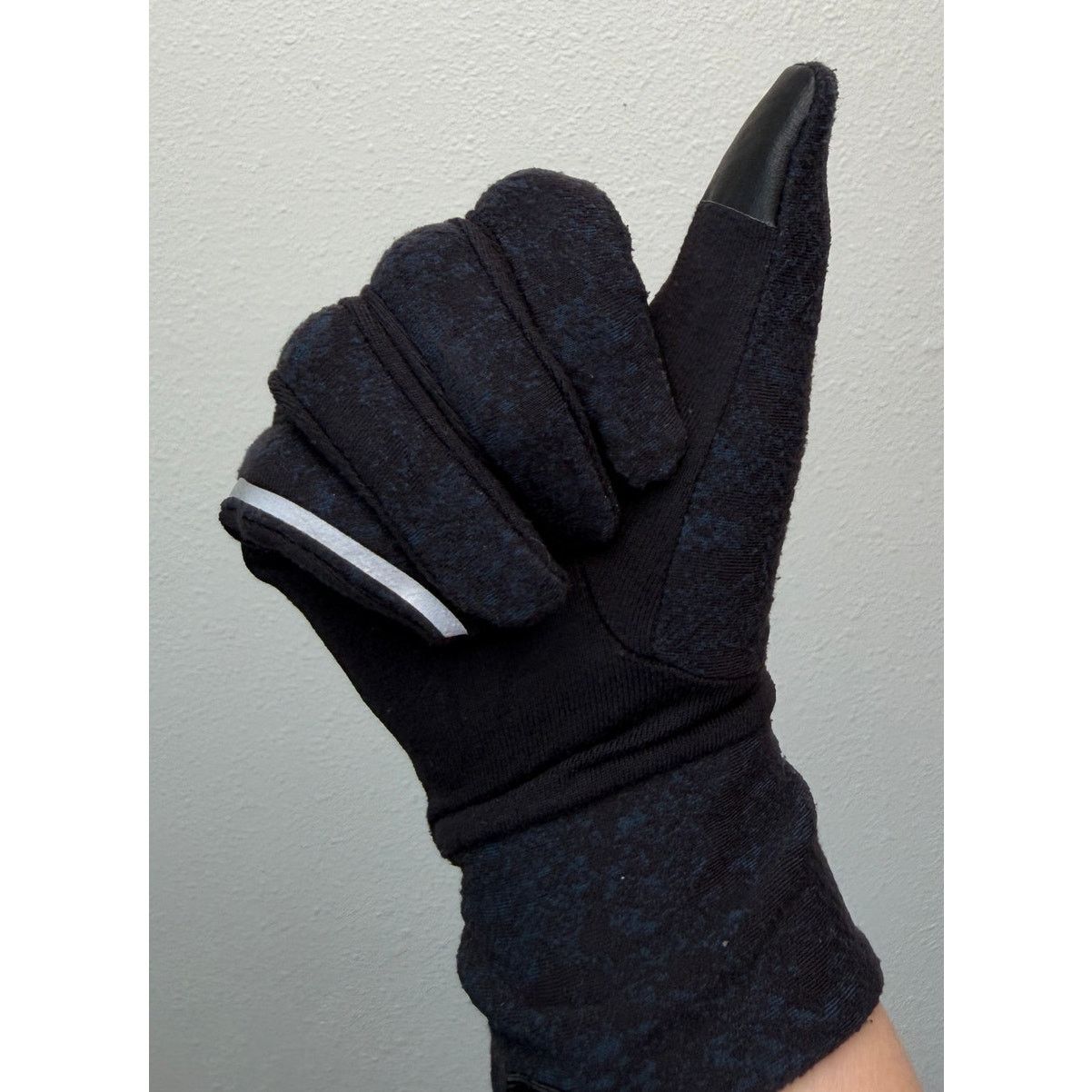 Lululemon Lululemon Cross Chill Run Gloves Teal Black XS/S Size ONE SIZE - 8 Thumbnail