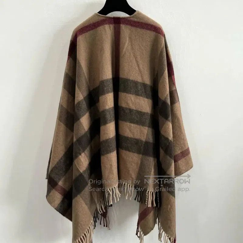 Burberry Burberry Wool Jacket in Dark Brown. Size XXS / US 00 / IT 34 - 3 Thumbnail