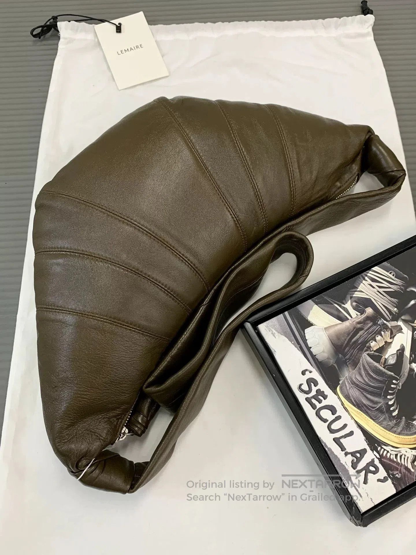 Lemaire Lemaire Medium Croissant Bag Dark Tobacco. Size ONE SIZE - 2 Thumbnail