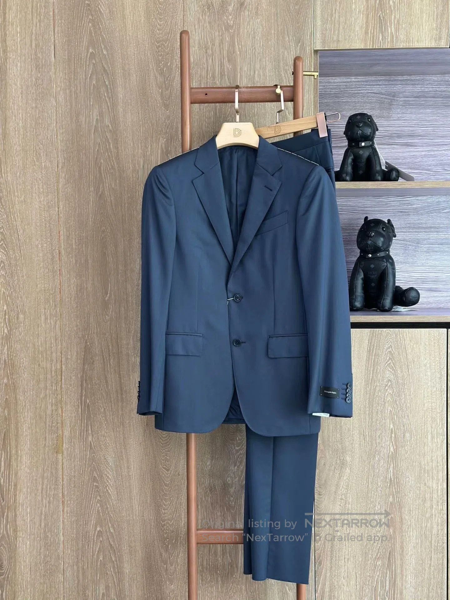 Ermenegildo Zegna Ermenegildo Zegna Navy Wool Suit. Size US S / EU 44-46 / 1 - 1 Thumbnail