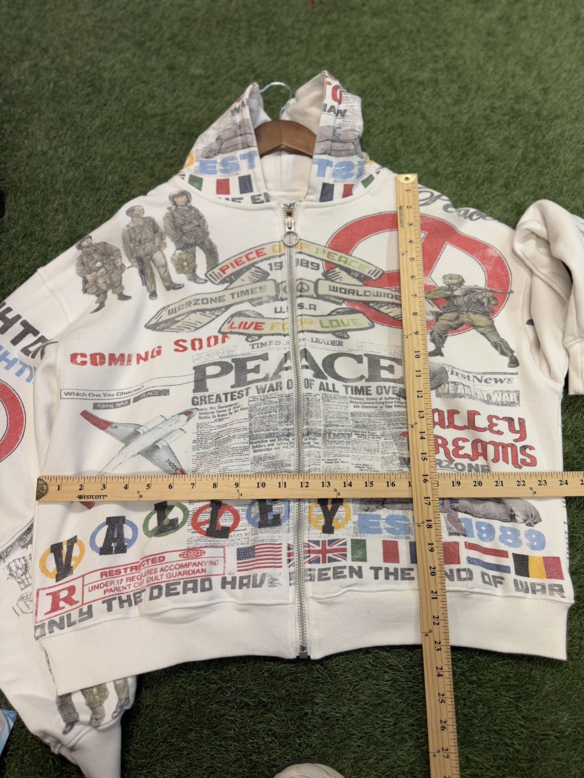 Vale Valley Peace Zip Up Hoodie Size XL (NEW) Size US XL / EU 56 / 4 - 7 Thumbnail