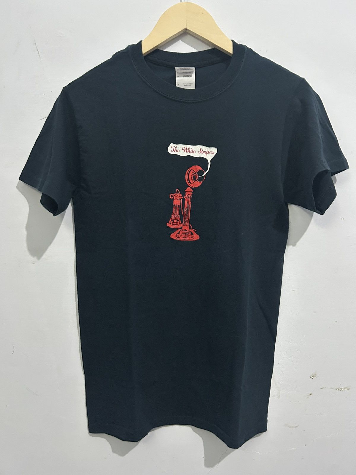 Band Tees × Vintage × basketcase gallery Sick vintage white stripes Telephone tee Size US M / EU 48-50 / 2 - 2 Thumbnail