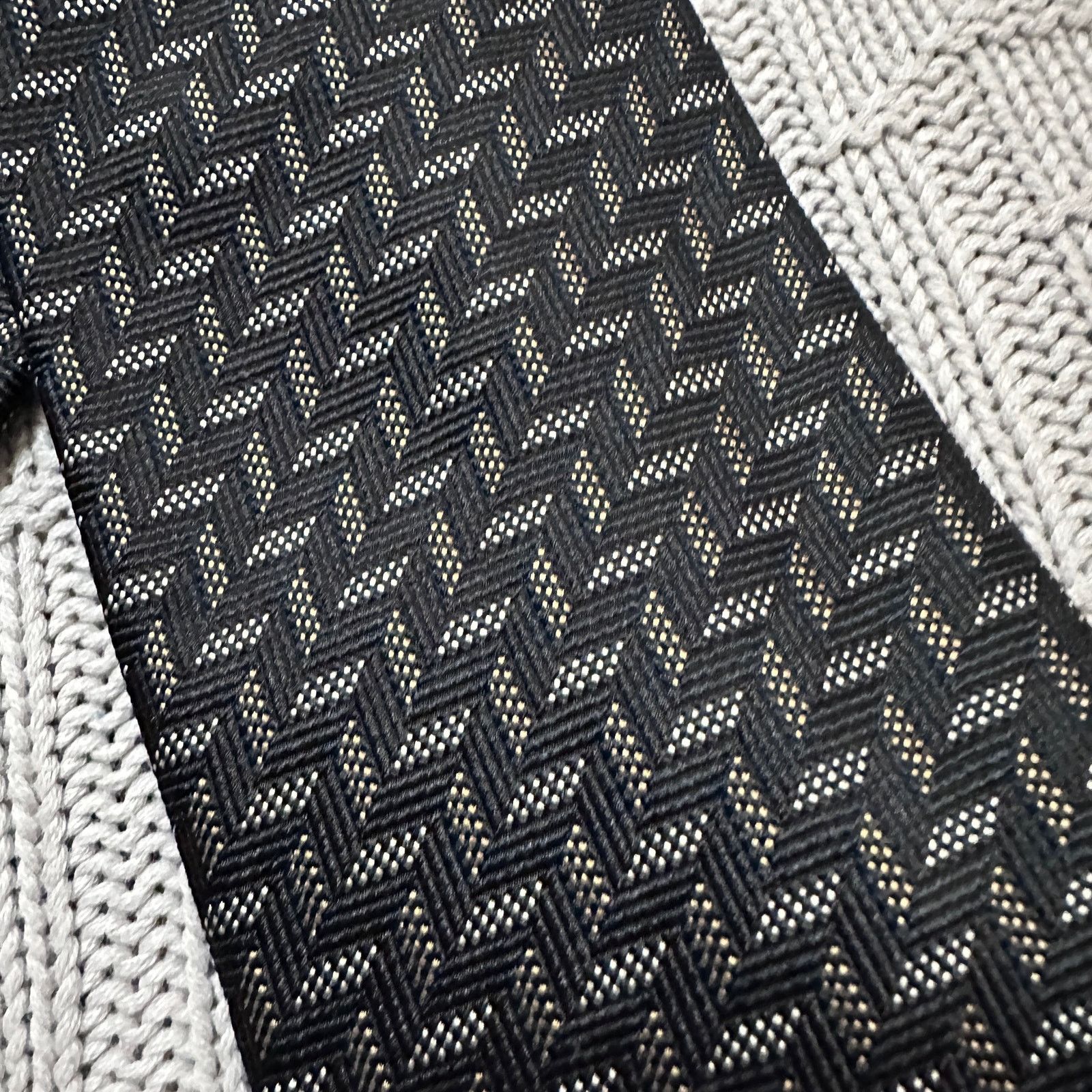 Barneys New York Barney's New York black monotone geometric Italian silk tie Size ONE SIZE - 2 Thumbnail