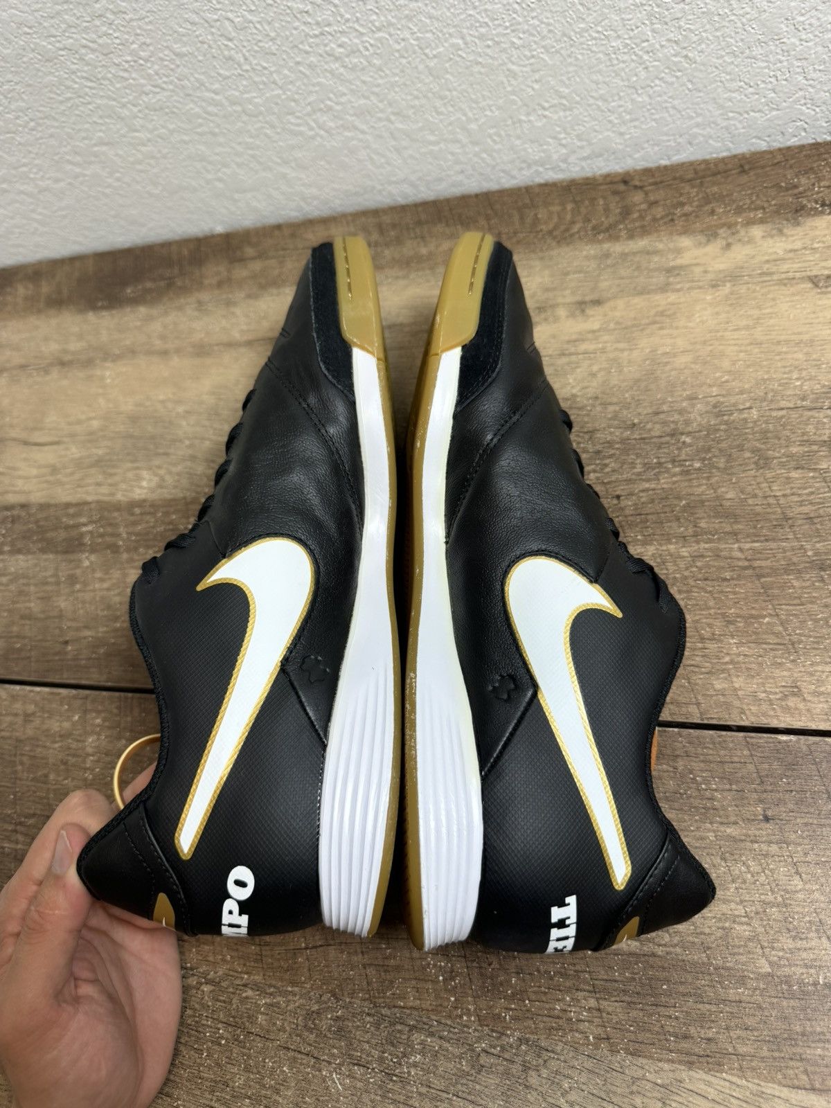 Nike Men's Nike Tiempo X Genio II BLACK Indoor Soccer size 13 Size US 13 / EU 46 - 5 Thumbnail