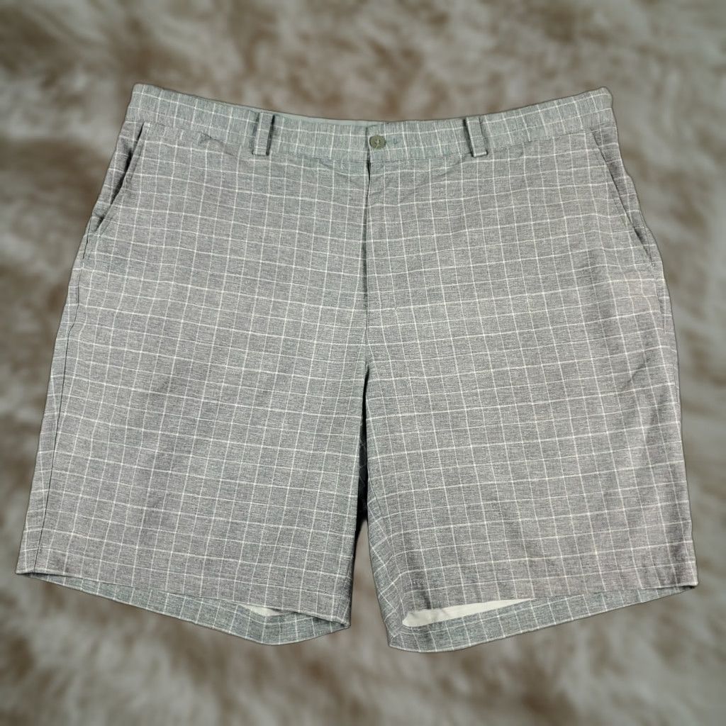 Nike Nike Shorts Mens Size 40 Gray Check Golf Dri Fit Casual Flat Front Chino Size US 40 / EU 56 - 1 Thumbnail