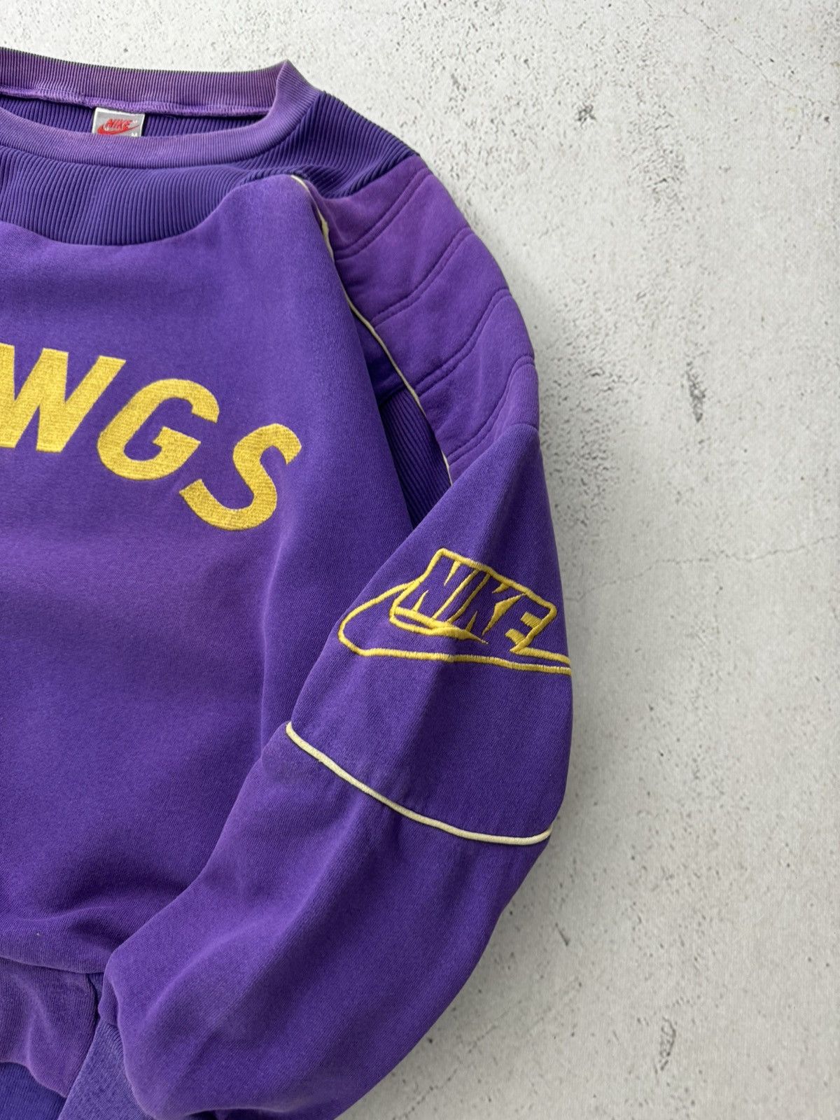 Vintage Nike Vintage Dawgs Washington Sweatshirt Size US M / EU 48-50 / 2 - 10 Thumbnail