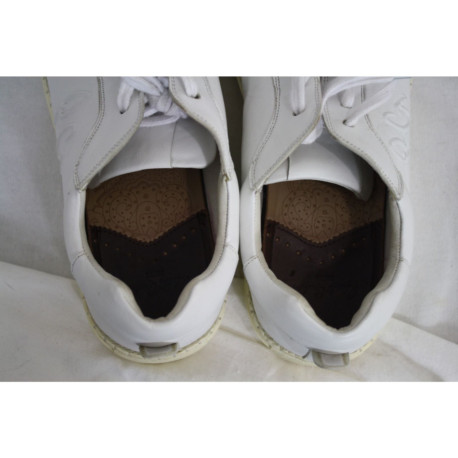 Robert Graham Robert Graham Sneakers Mens 10 White Leather Woven Toe Size US 10 / EU 43 - 8 Thumbnail
