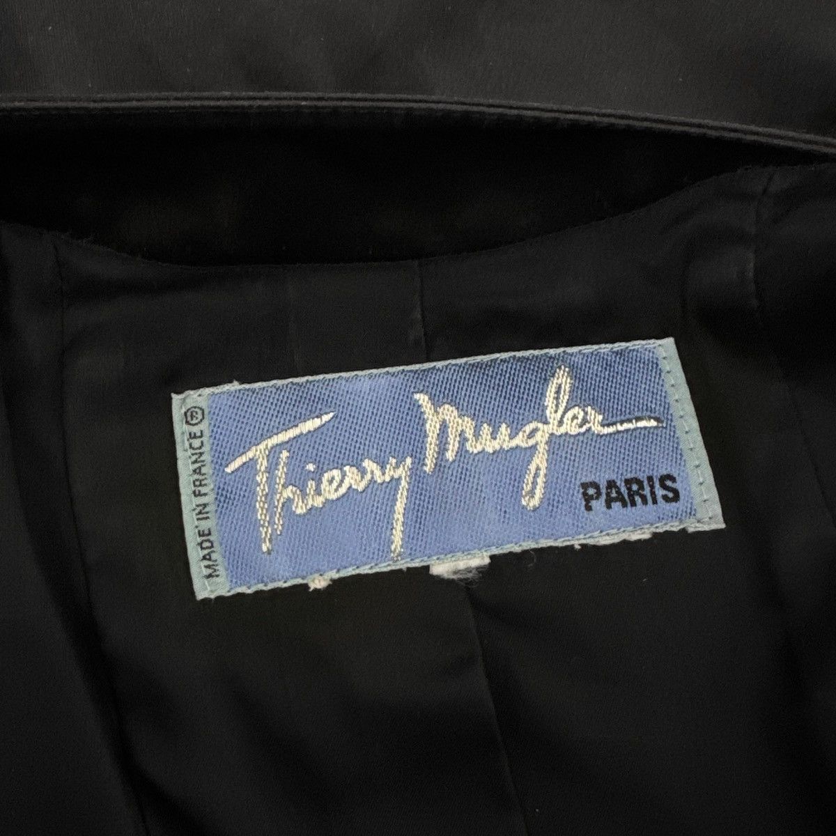 Thierry Mugler Rare Thierry Mugler FW 1992 sculpted jacket Size M / US 6-8 / IT 42-44 - 5 Thumbnail