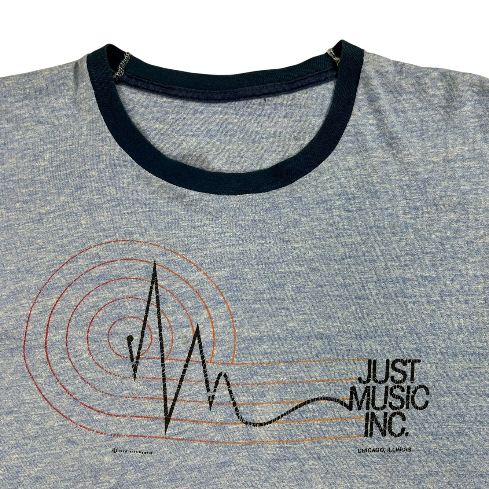 Vintage Vintage 1976 Just Music Inc. Chicago faded ringer tee (S) Size US S / EU 44-46 / 1 - 2 Thumbnail