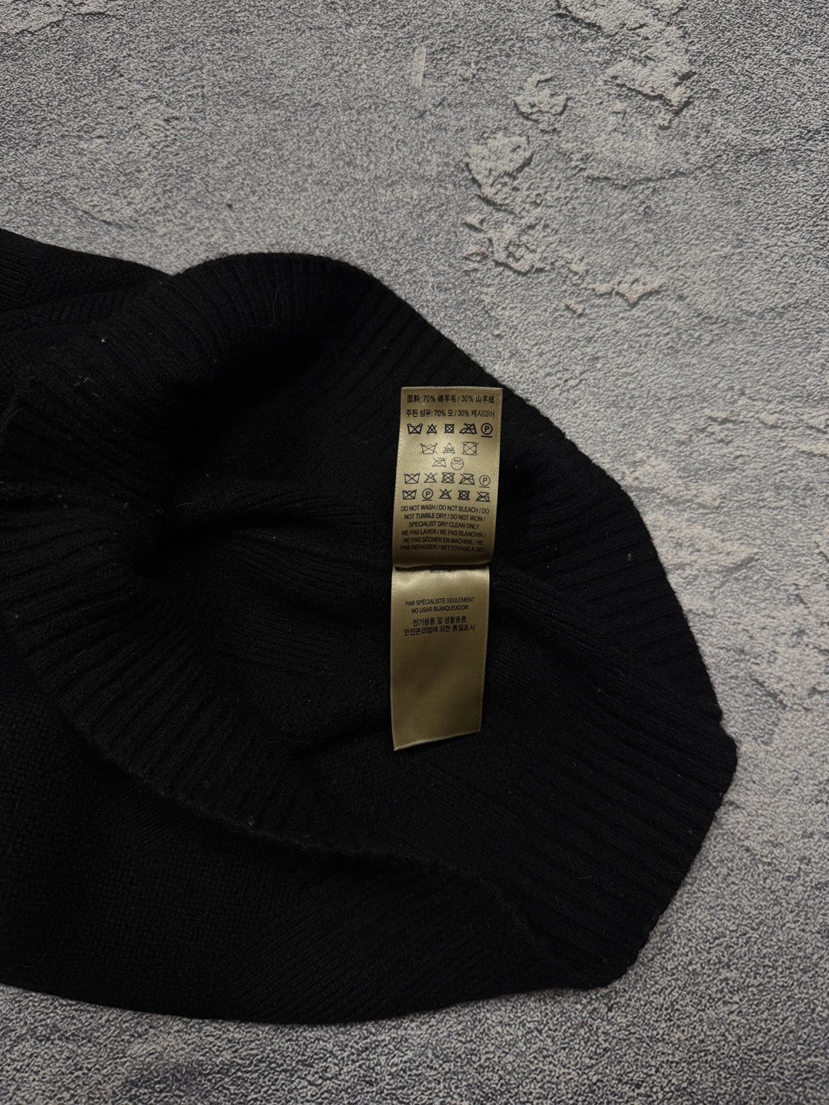 Burberry Burberry Cashmere + Wool Black Sweater Size XS / US 0-2 / IT 36-38 - 7 Thumbnail