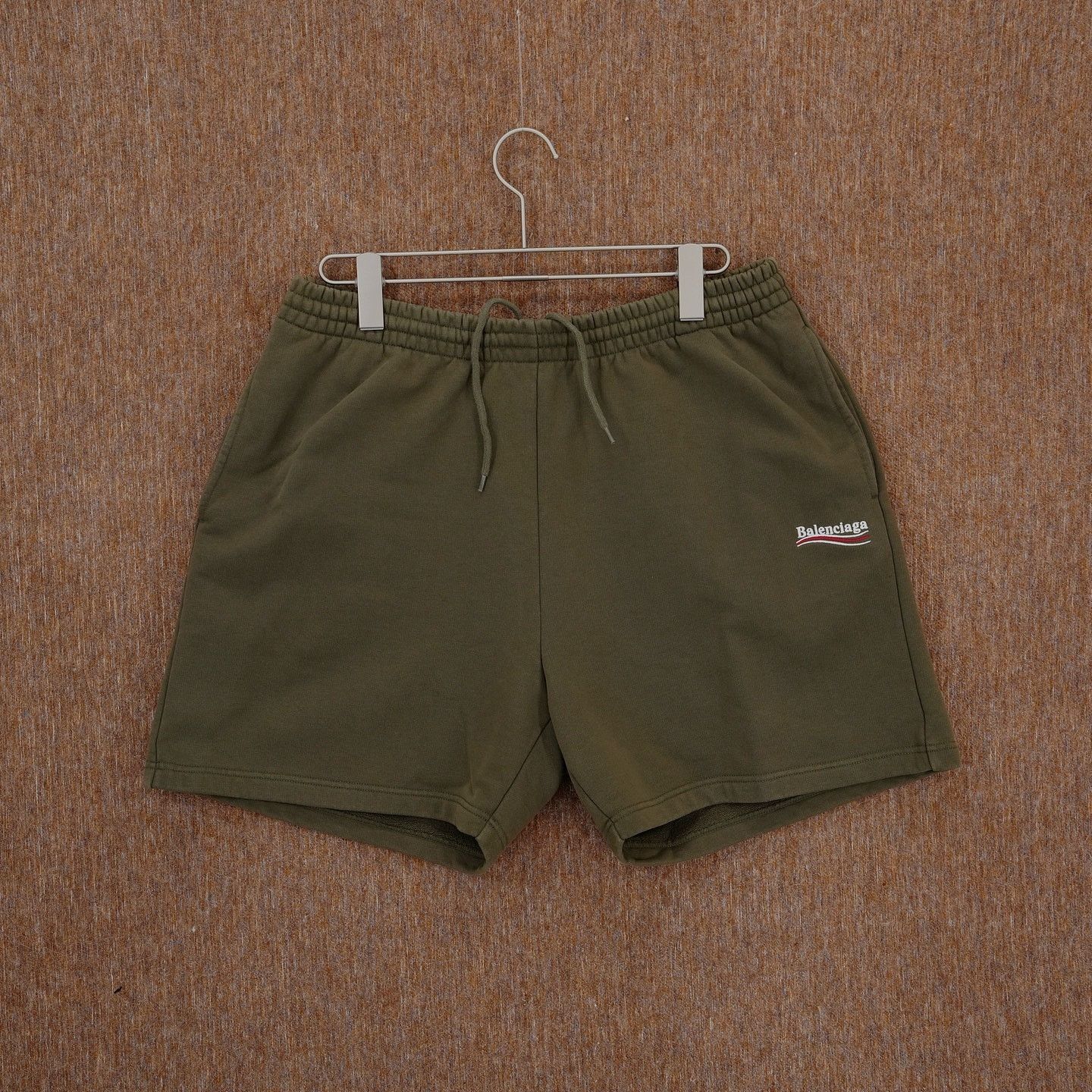 Balenciaga Balenciaga Logo Embroidery Sweatshorts Size M Size US 32 / EU 48 - 1 Thumbnail