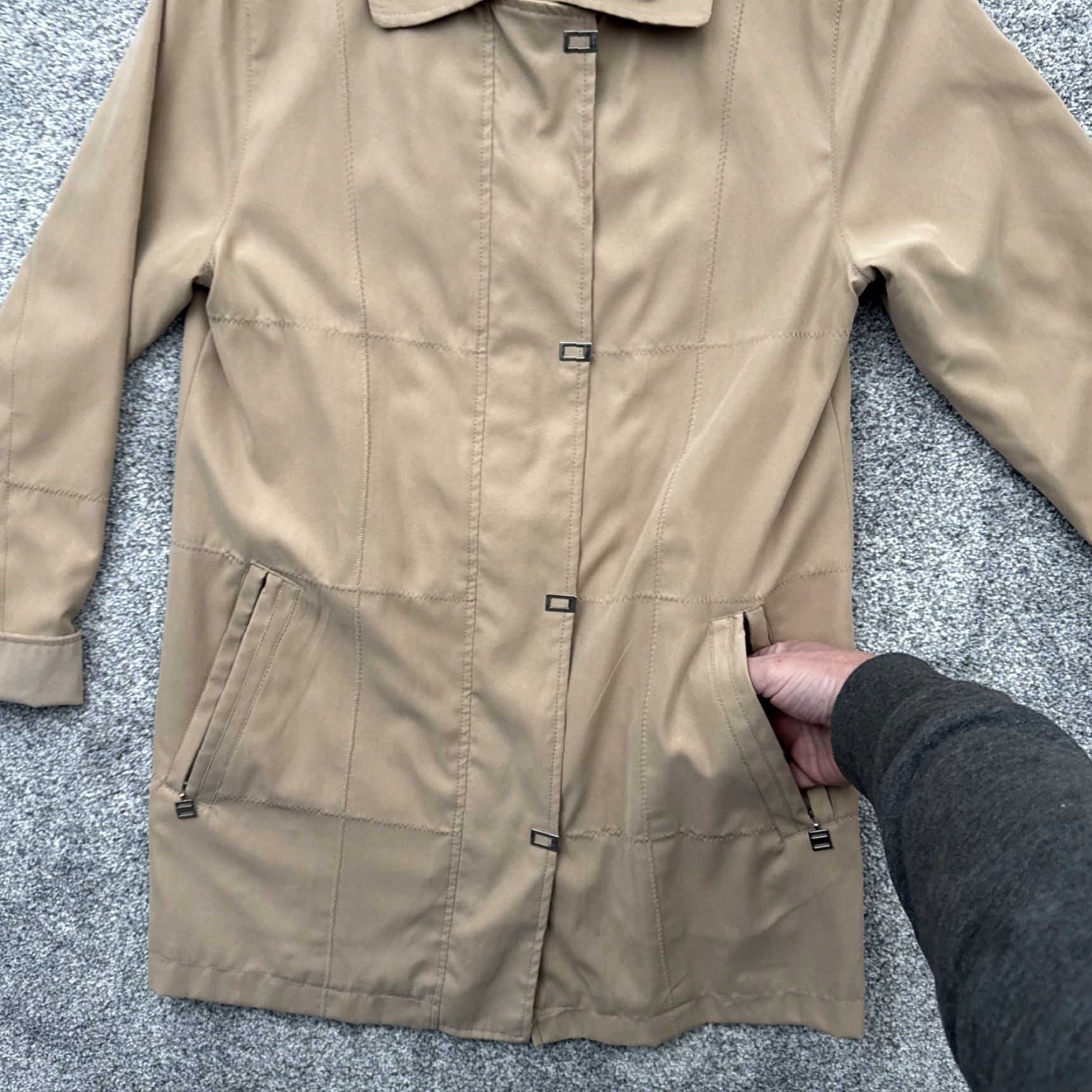 Vintage VINTAGE 90s Trench Coat Women S Office Minimalist Chic Light Academia Warm Coat Brown Studio Works Long Sleeve Button Pockets Lined Oversized Size S / US 4 / IT 40 - 6 Thumbnail