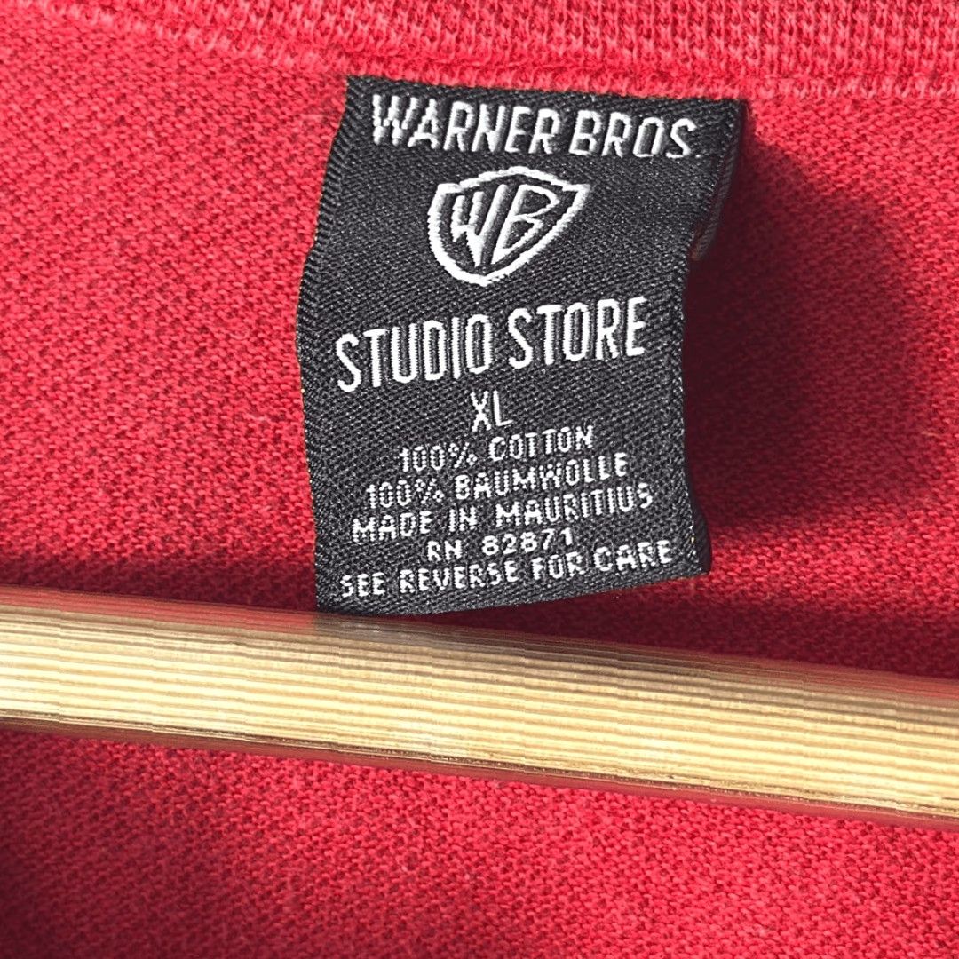 Vintage VINTAGE Bugs Bunny Warner Bros Red Polo XL 1996 Short Sleeve Men Size XL Red 90s Polo Shirt Mens Size US XL / EU 56 / 4 - 3 Thumbnail