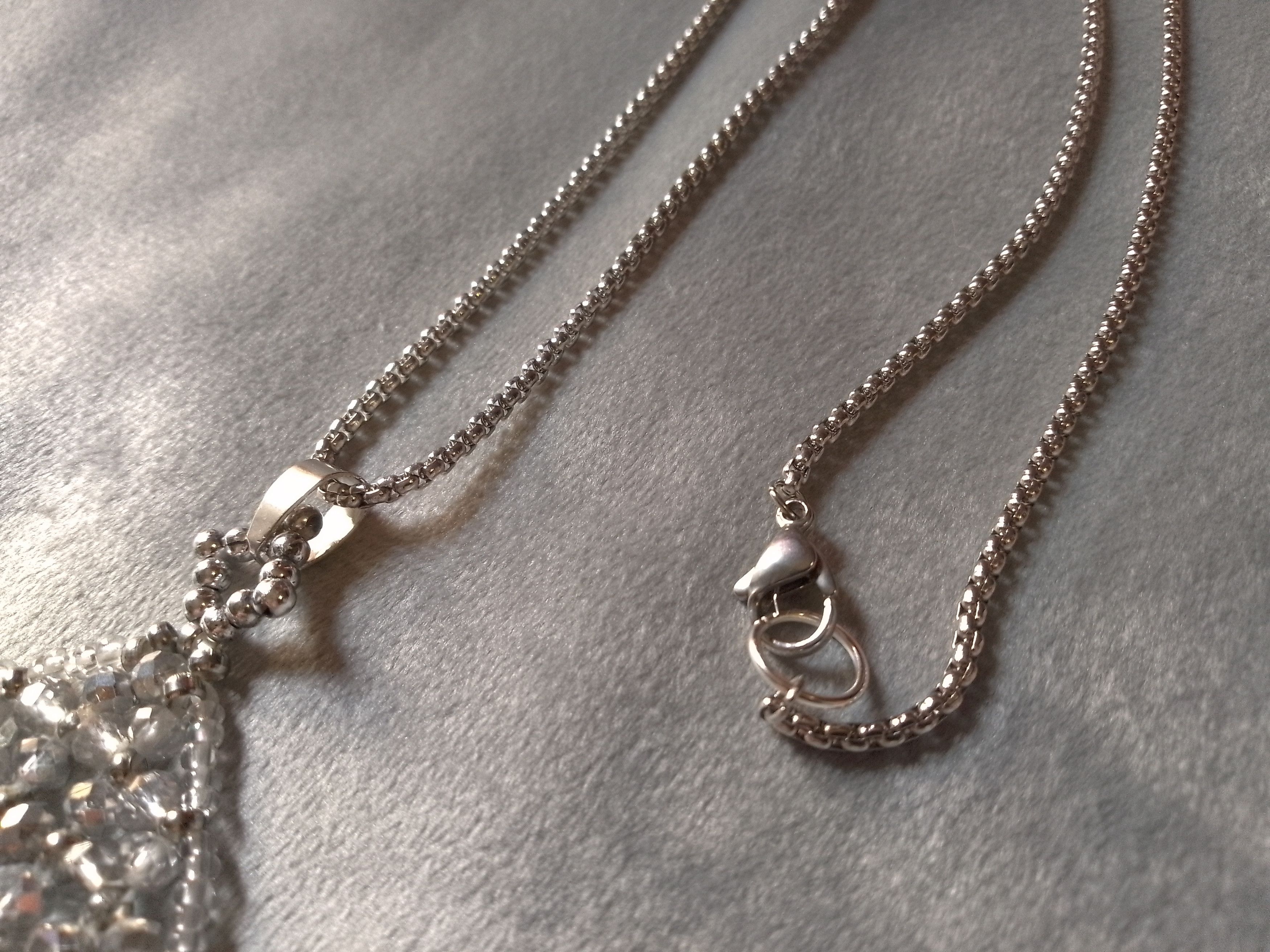 Handmade Long Necklace/ Talisman Pendant in Crystal Rose quartz Size ONE SIZE - 6 Thumbnail