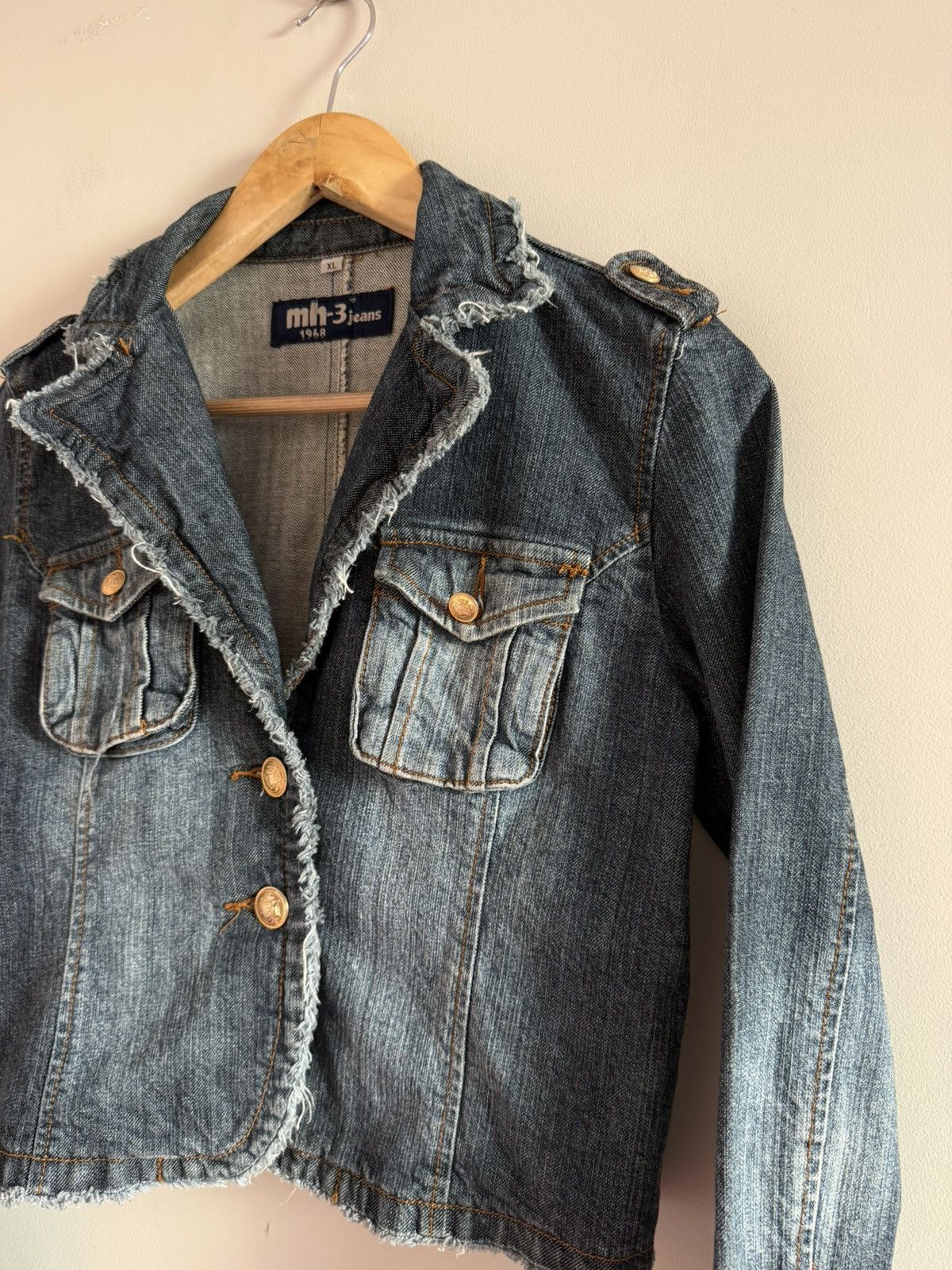 Vintage Cropped Denim Jacket Frayed Raw Hem Size L / US 10 / IT 46 - 4 Thumbnail