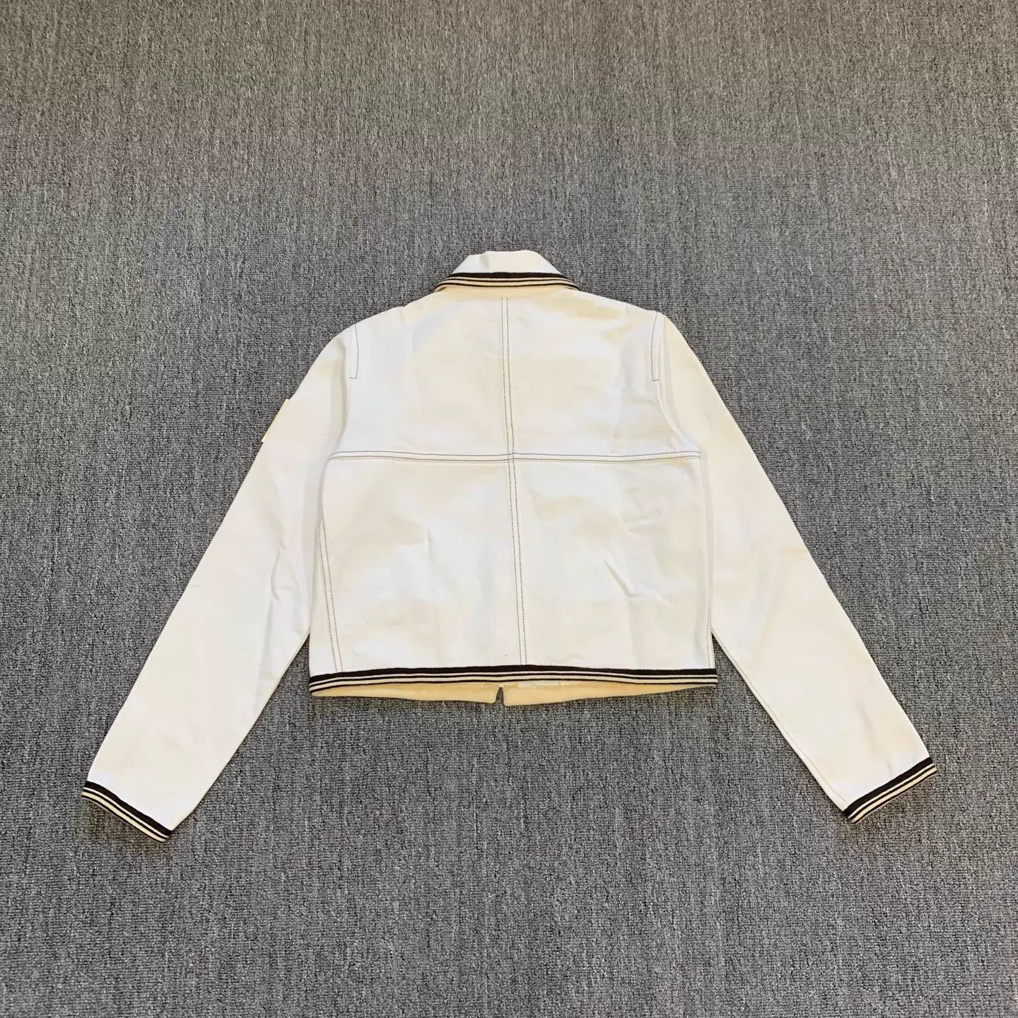 Chanel Chanel White Denim Jacket Women's 38 9/10 Size S / US 4 / IT 40 - 2 Thumbnail