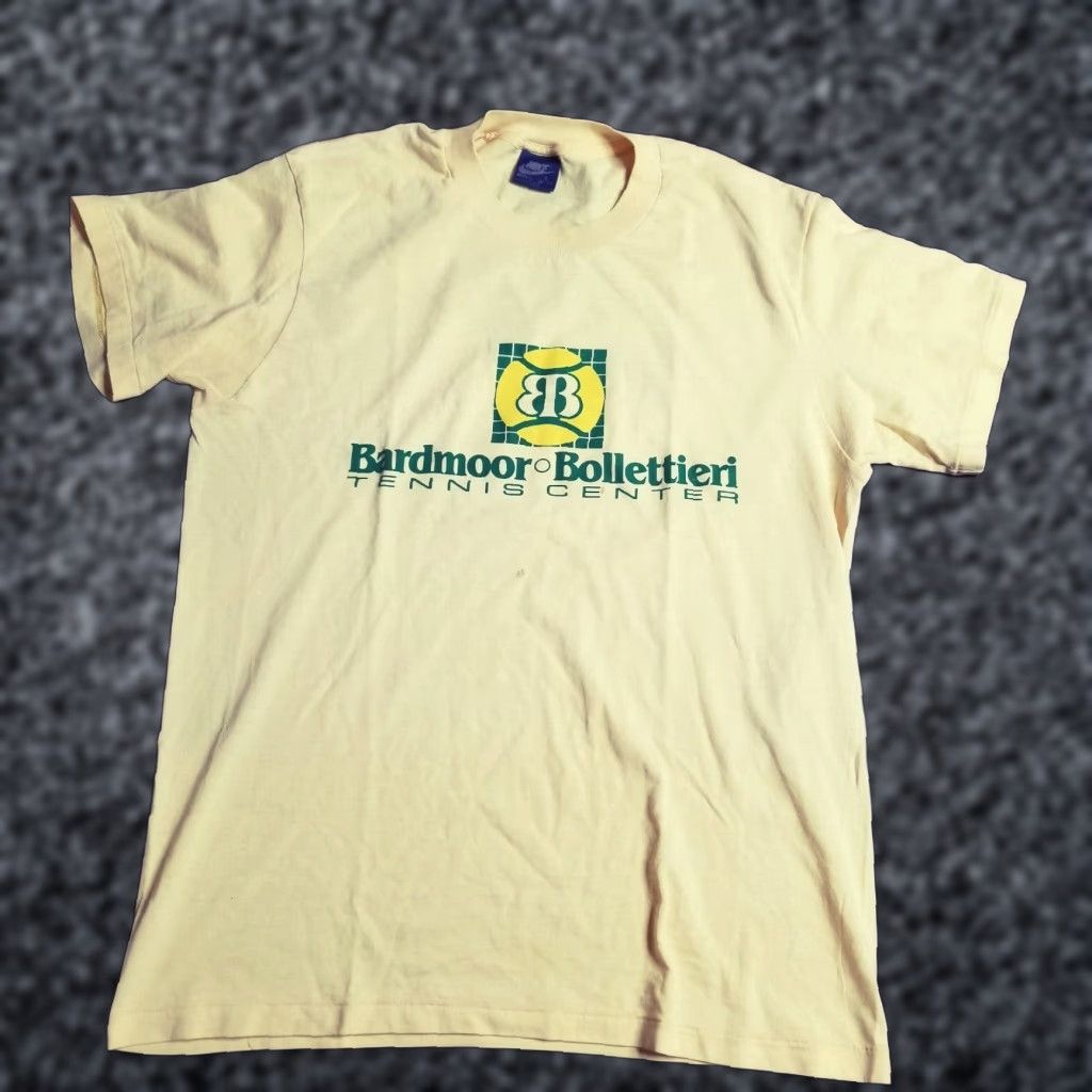 Nike VINTAGE Nike Shirt Mens L Yellow Bardmoor Tennis Center Distressed Double Sided USA 1980s Graphic Tee Mens Size US L / EU 52-54 / 3 - 1 Thumbnail