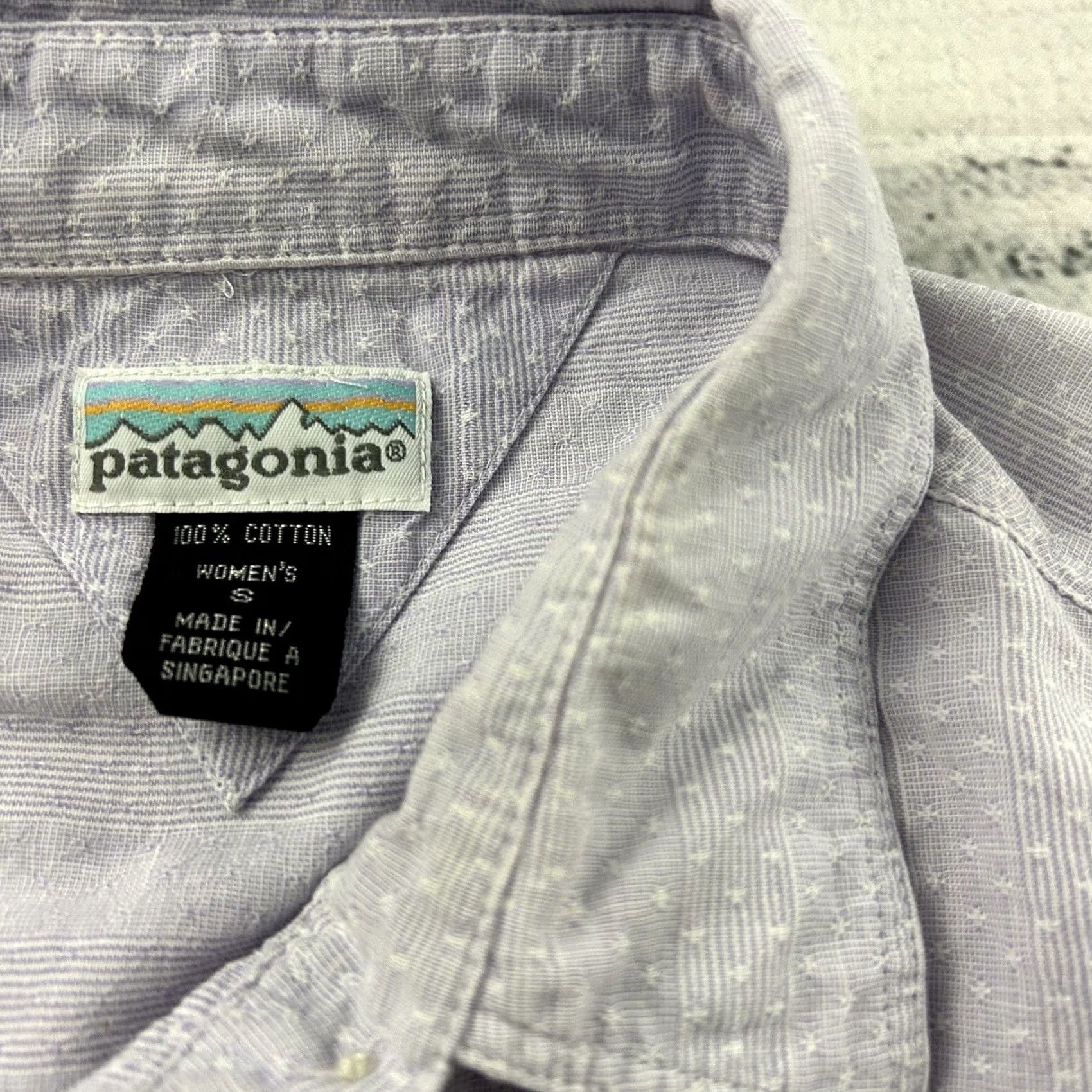 Patagonia Patagonia Shirt Women Small Long Sleeve Purple Button-Up Front Regular Size S Size S / US 4 / IT 40 - 3 Thumbnail