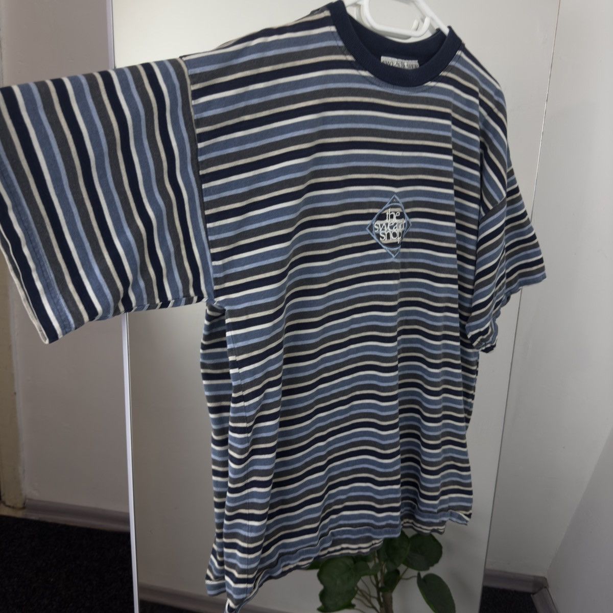 Vintage Made in UK 90s T-shirt Boxy Fit Oversized Striped Size US L / EU 52-54 / 3 - 6 Thumbnail