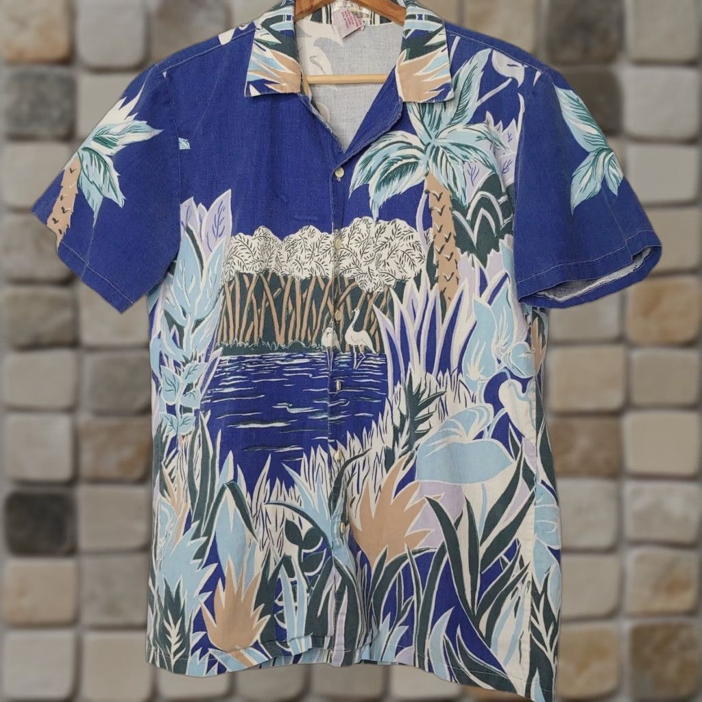 Paradise VINTAGE Paradise Blue Lagoon Shirt Men Large Cotton Tropical Crane Button-Up Short Sleeve Blue 39" Chest 28" Length Mens Size US L / EU 52-54 / 3 - 1 Thumbnail