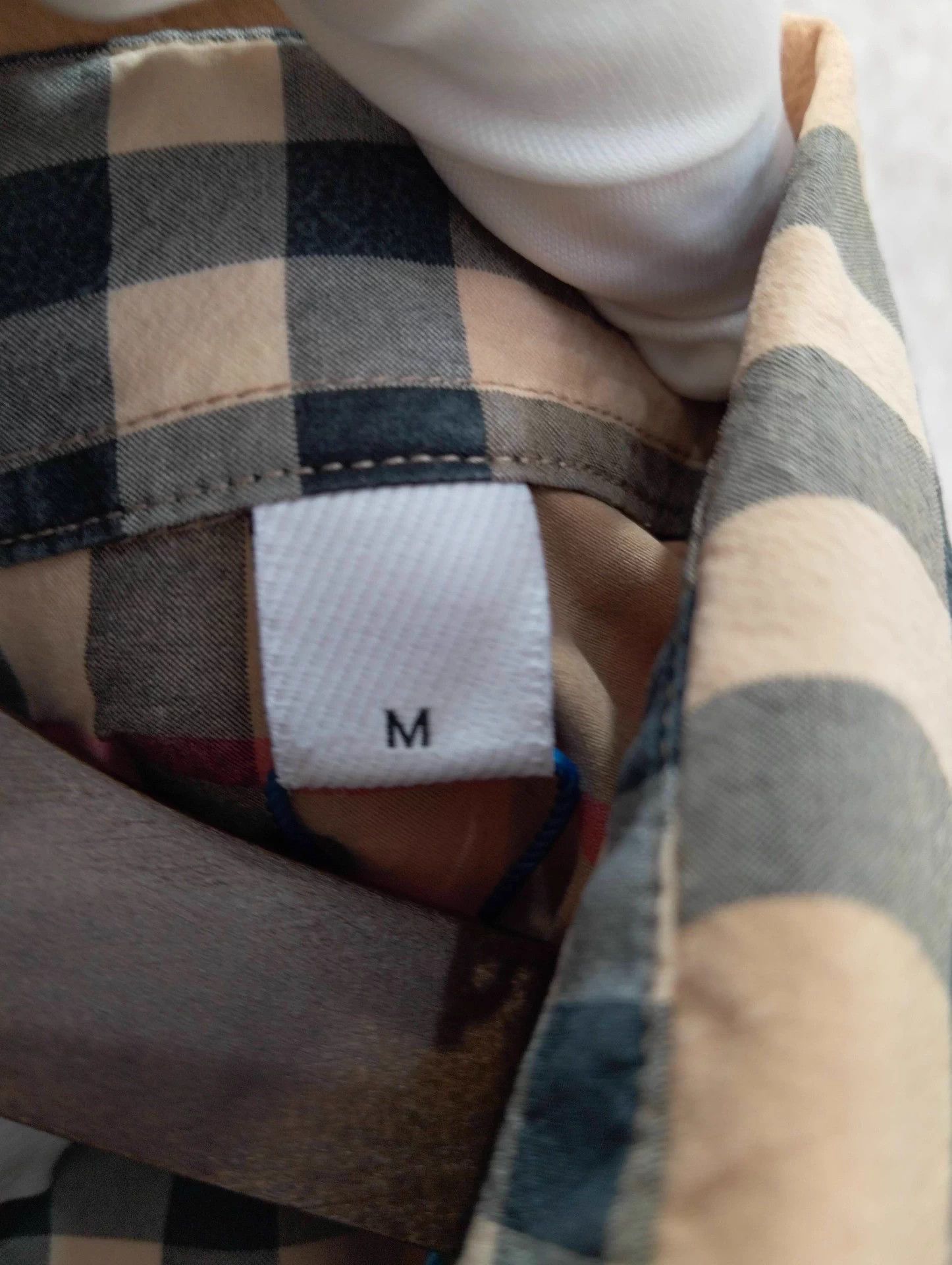 Burberry Burberry Classic Check Lapel Long-sleeve Shirt M Size US M / EU 48-50 / 2 - 5 Thumbnail