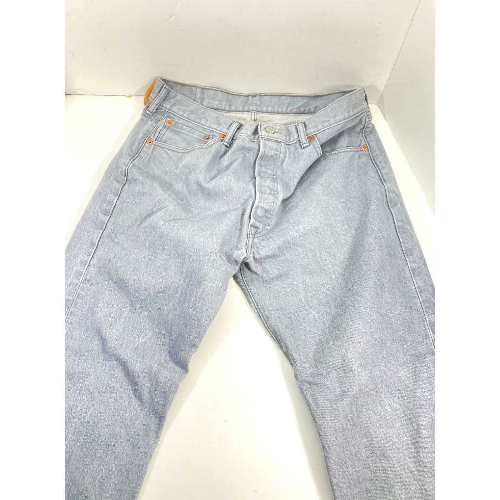 Levi's Levi's 501 Jeans Men Sz 34X26 Gray Denim Classic Button Fly Straight Red Tab Size US 34 / EU 50 - 6 Thumbnail