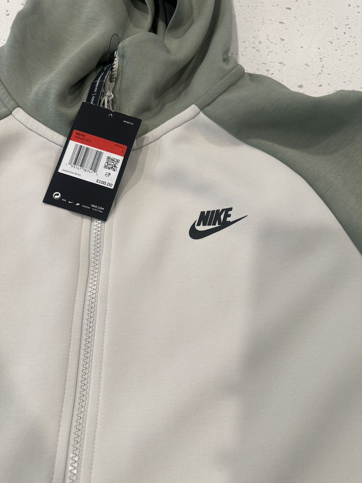 Nike Nike Jacket Green and Cream Size US L / EU 52-54 / 3 - 2 Thumbnail