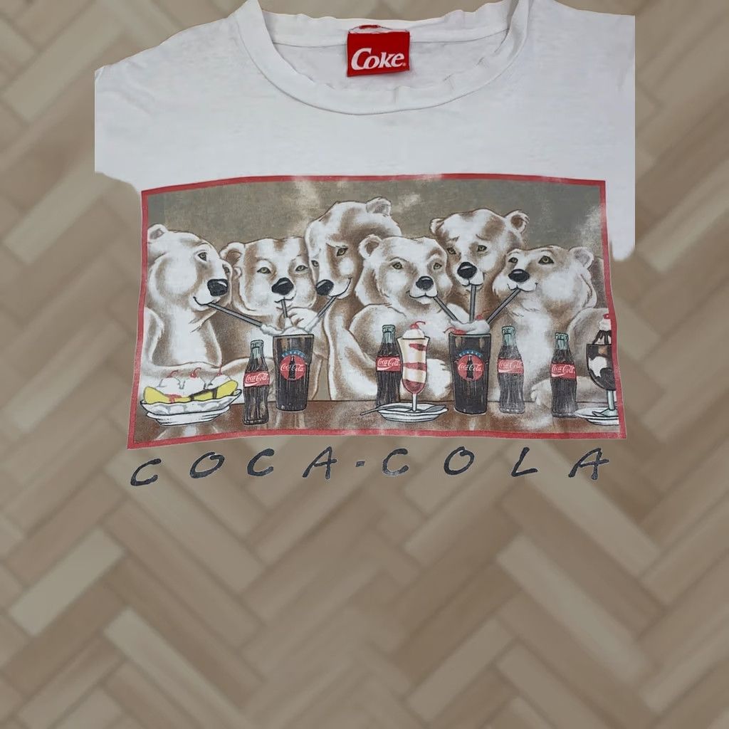 Vintage VINTAGE Coca-Cola Shirt Men XL White 90s USA Polar Bears Logo Graphic Print Short Sleeve Crew Neck T-Shirt ML Mens 1990s Size US XL / EU 56 / 4 - 1 Thumbnail