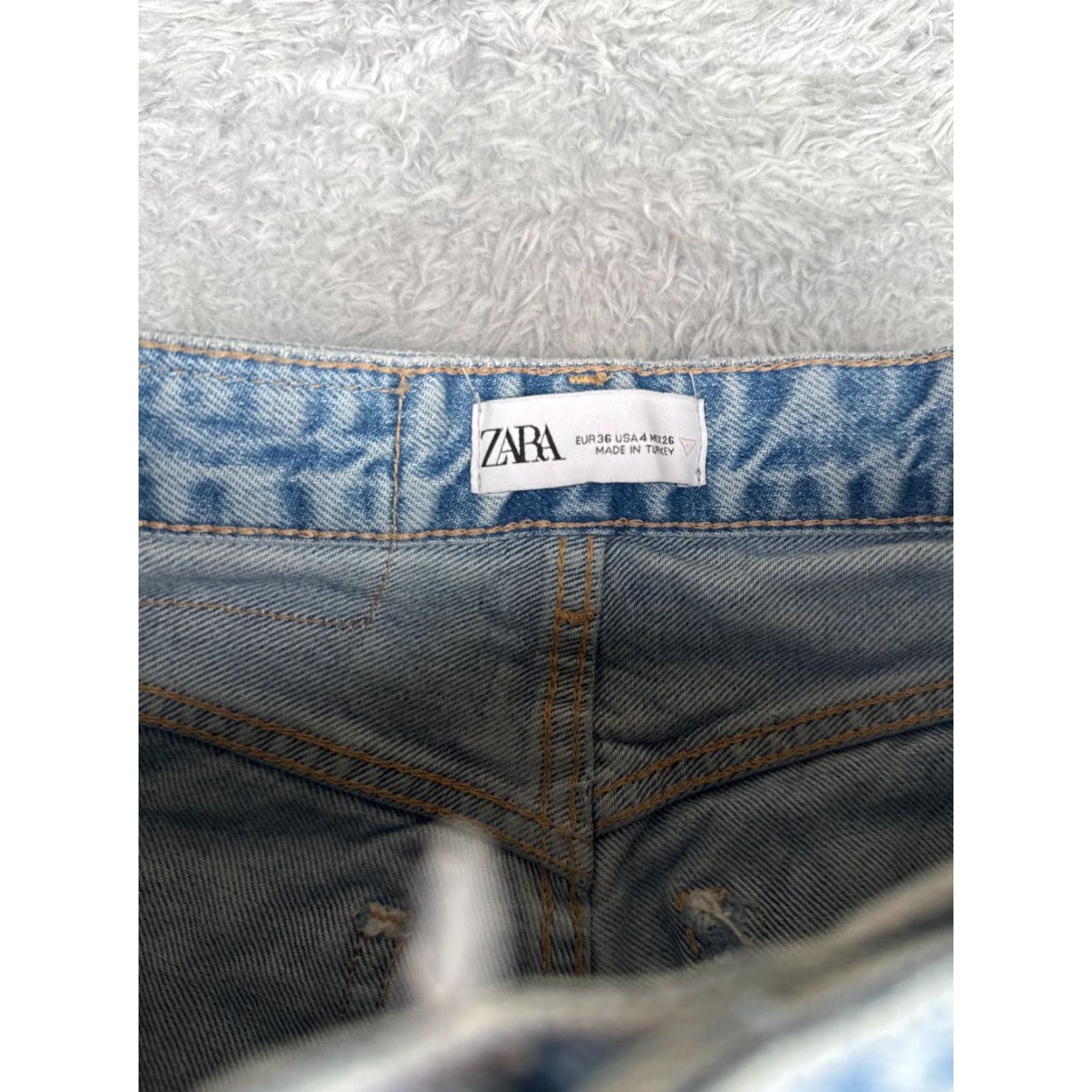 Zara Zara Jeans Women 4 Blue Wide-Leg High Rise Distressed Cotton Blend Raw Hem 25x28 Denim Trousers Casual Western 90s Mens? Size 27" / US 4 / IT 40 - 6 Thumbnail